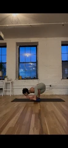 Lift with the Core - Arm Balance Workshop