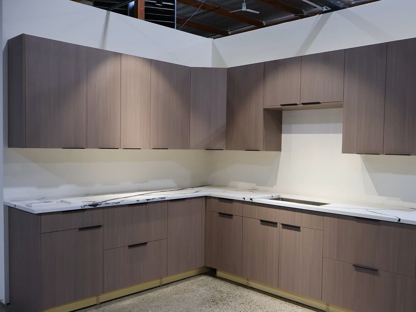 Laminum Grey