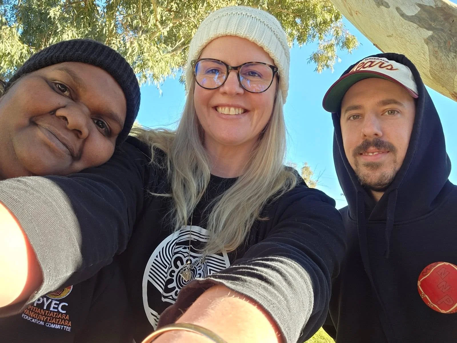 The NETT team started the new Semester with a breakky BBQ in Ernabella.
Welcome back to school everyone! Wishing you all a great Term 3!