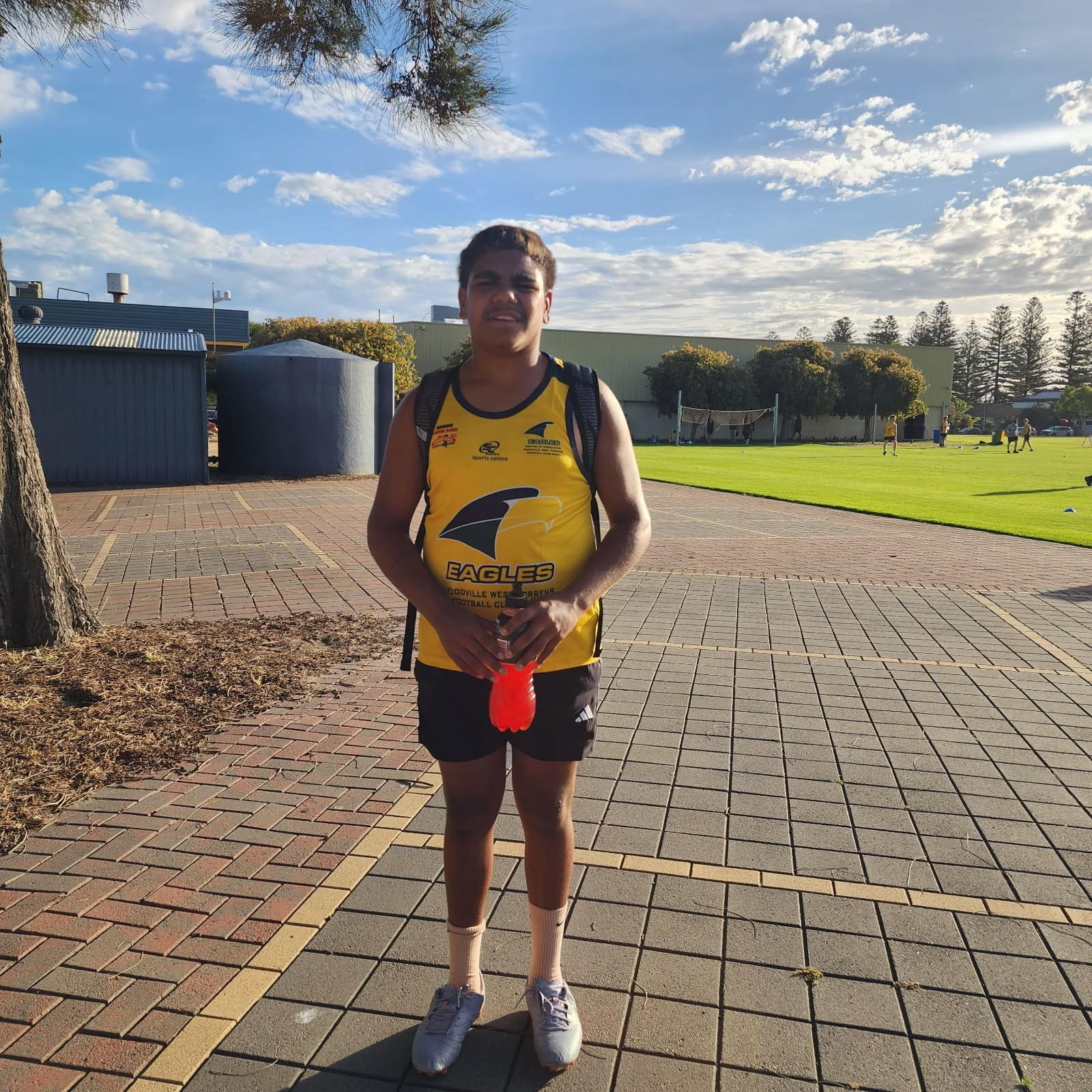 Congratulations to Shae from Ernabella Aṉangu School, who has just started pre season with Eagles WWTFC U14s. After getting Best on Ground in the SANFL APY League U18s APY Thunder game, Shae was invited to Adelaide to continue his football journey. A