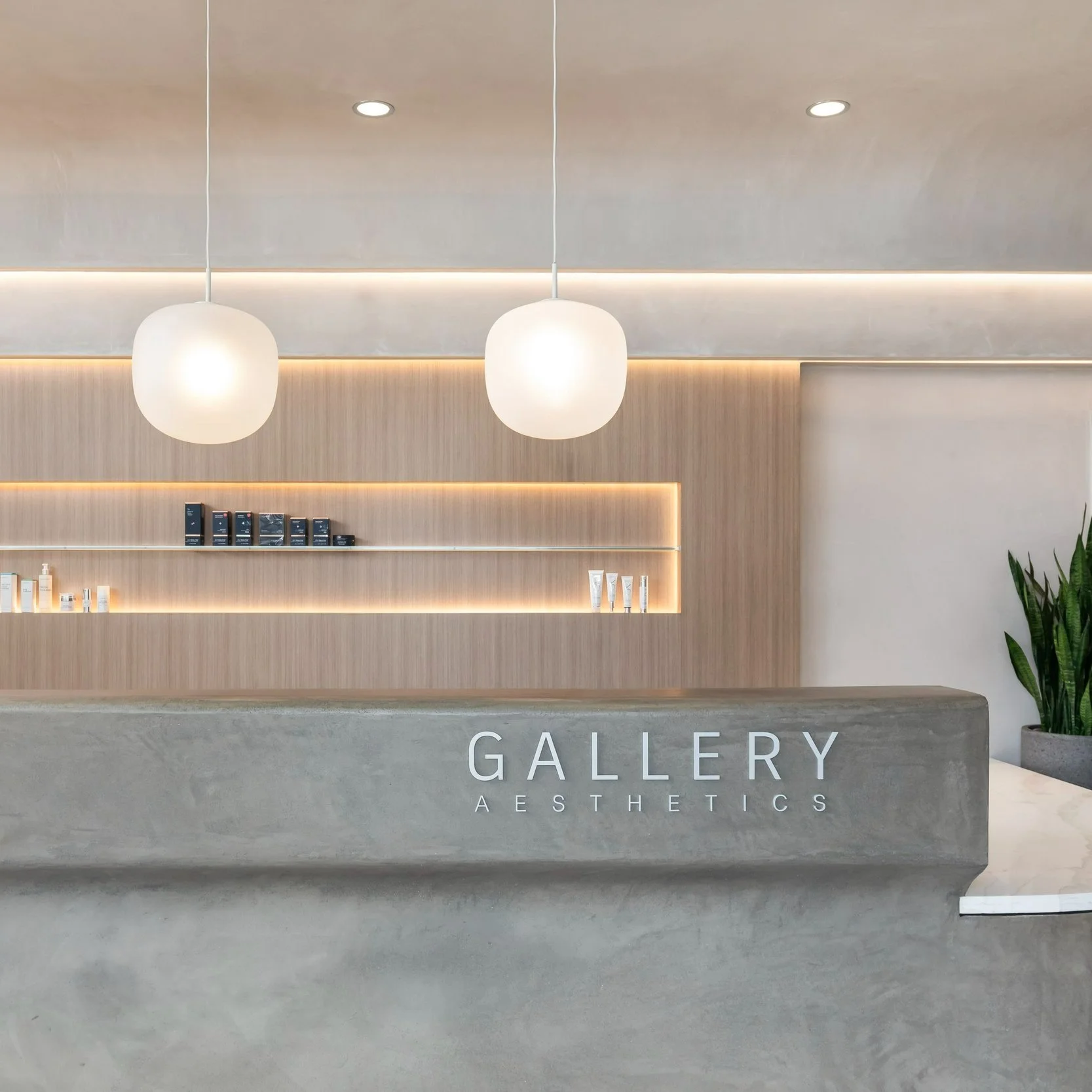 GALLERY AESTHETICS