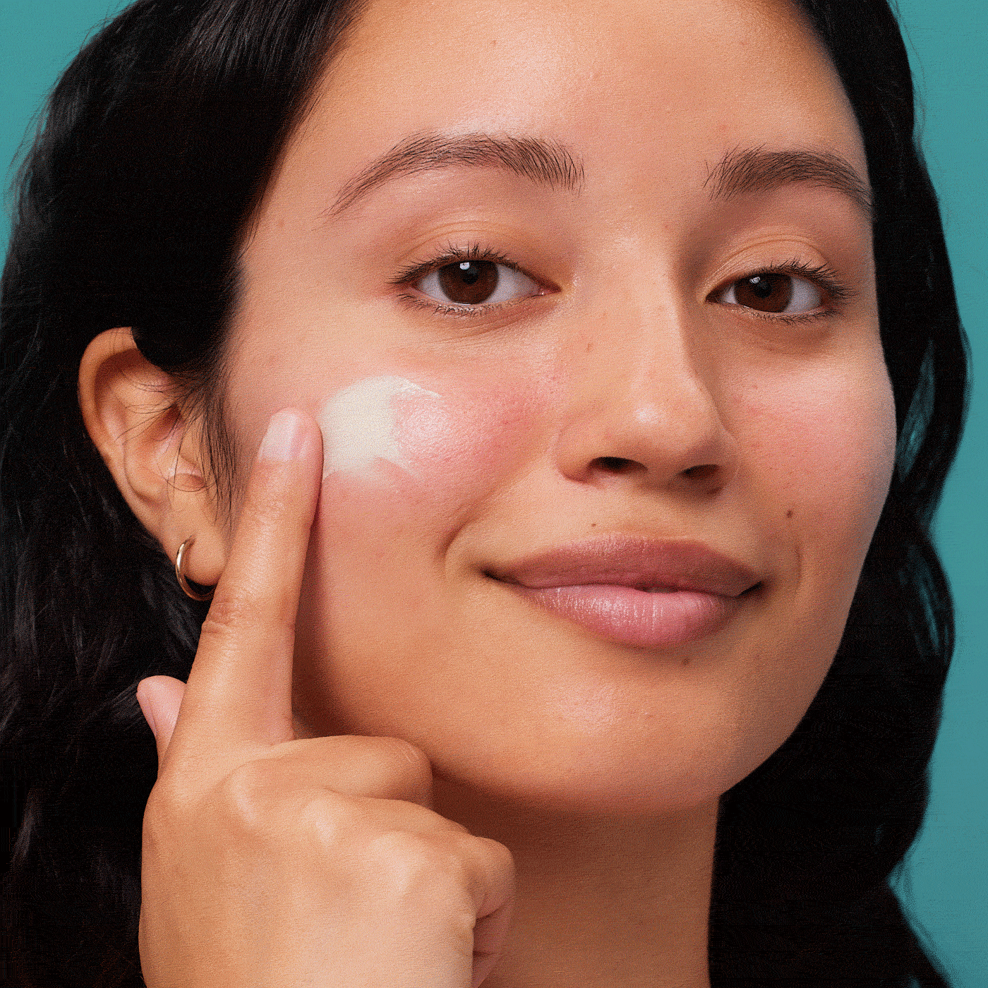 2024_Hero_RBG_Swipe on Face_Christa_Blending.gif