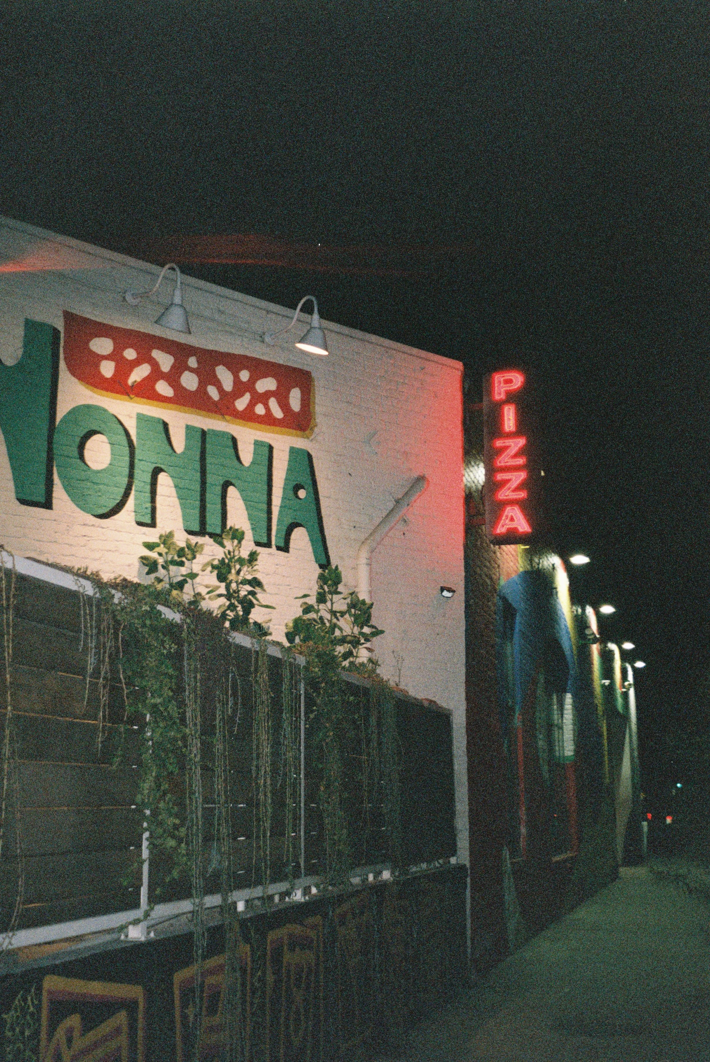001831-R1-025-11.jpg