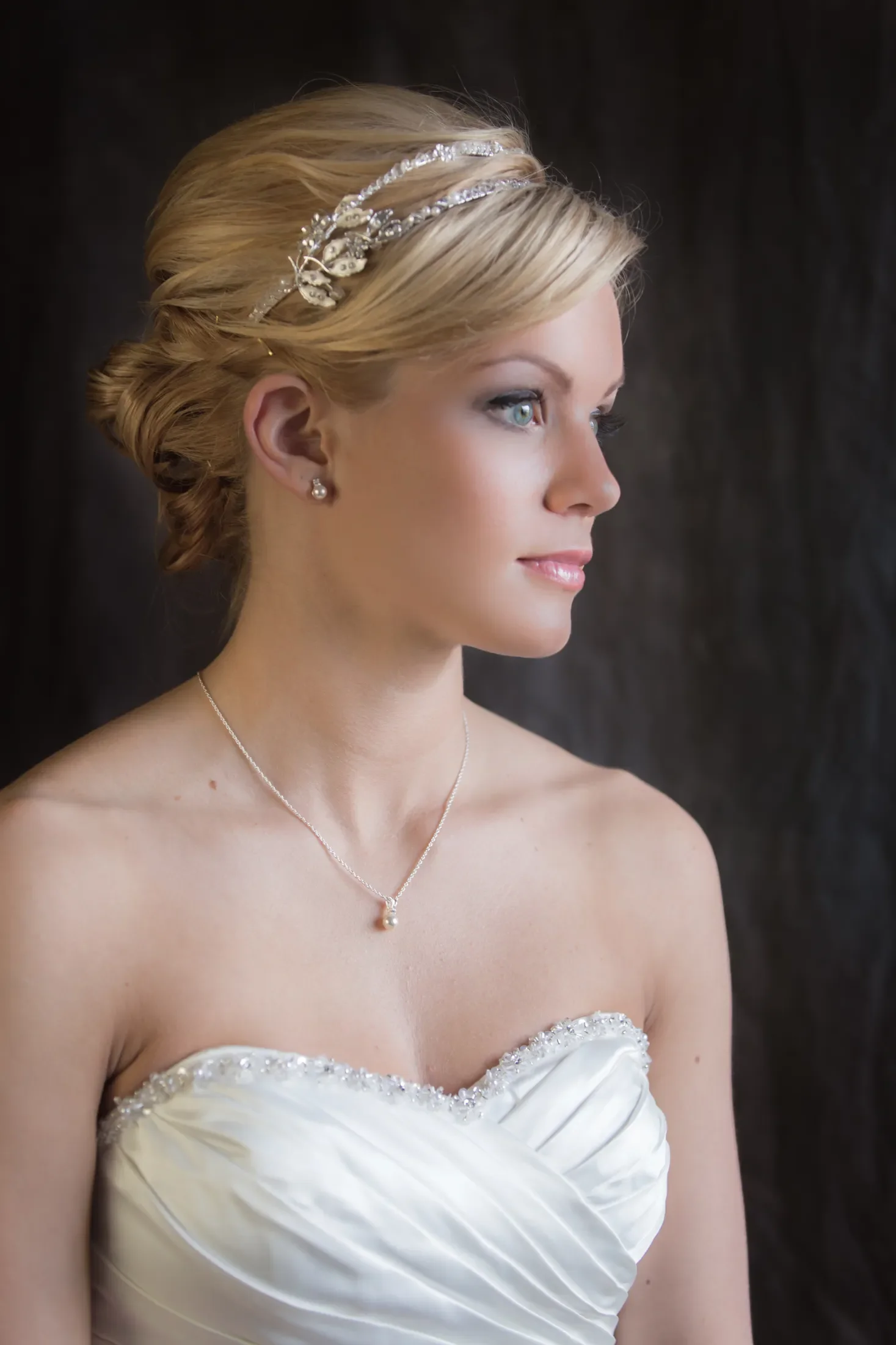 2014-04-29 Hannah Bridal Shoot 6D 5010 LR.webp