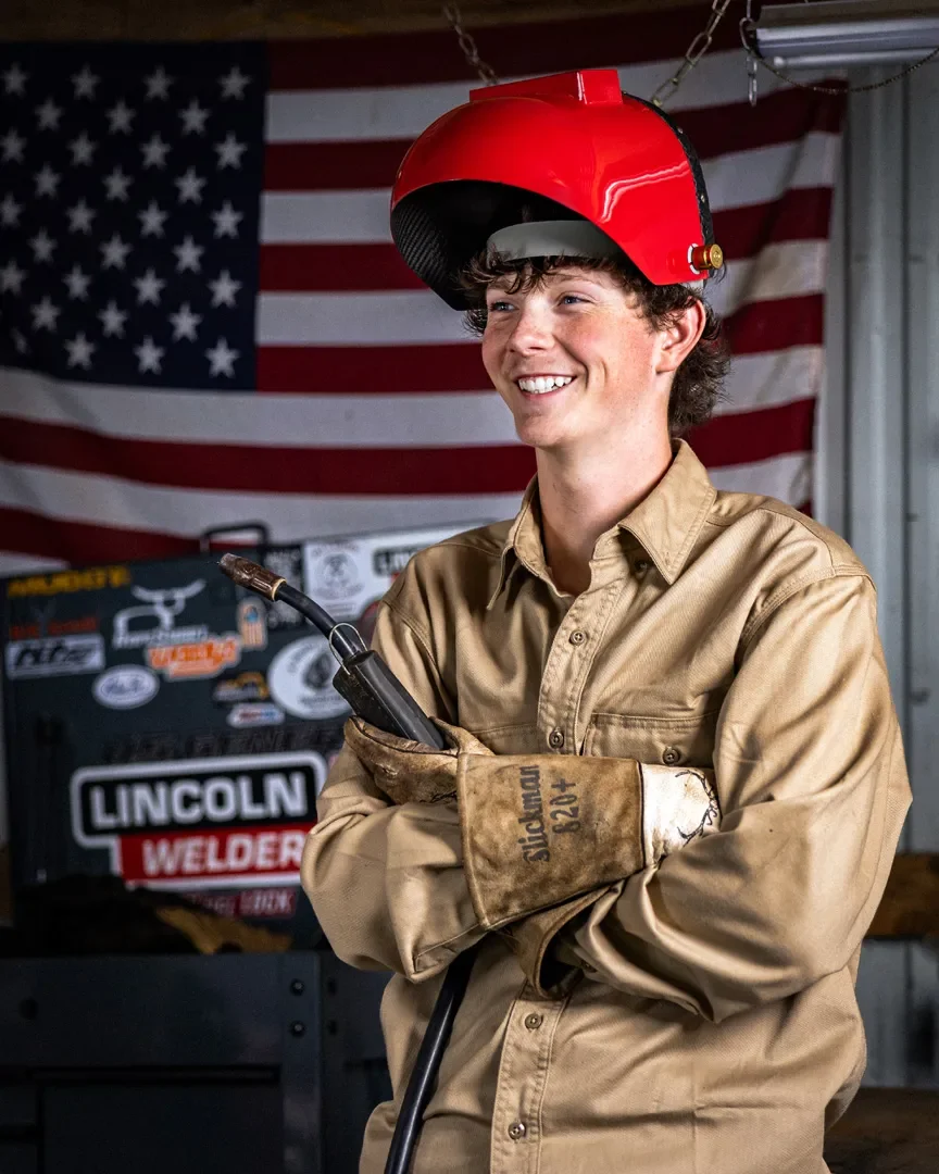 2025-08-17 Braden Thomson Sml R5 0011.webp