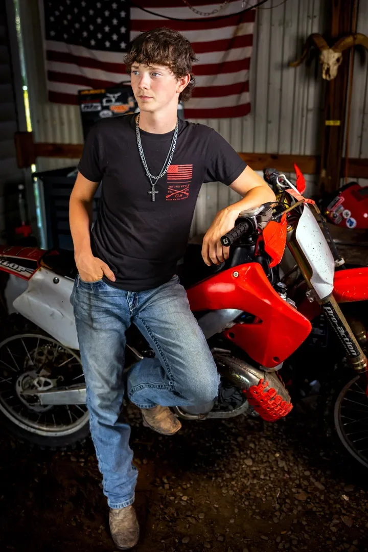 2025-08-17 Braden Thomson Sml R5 0060.webp