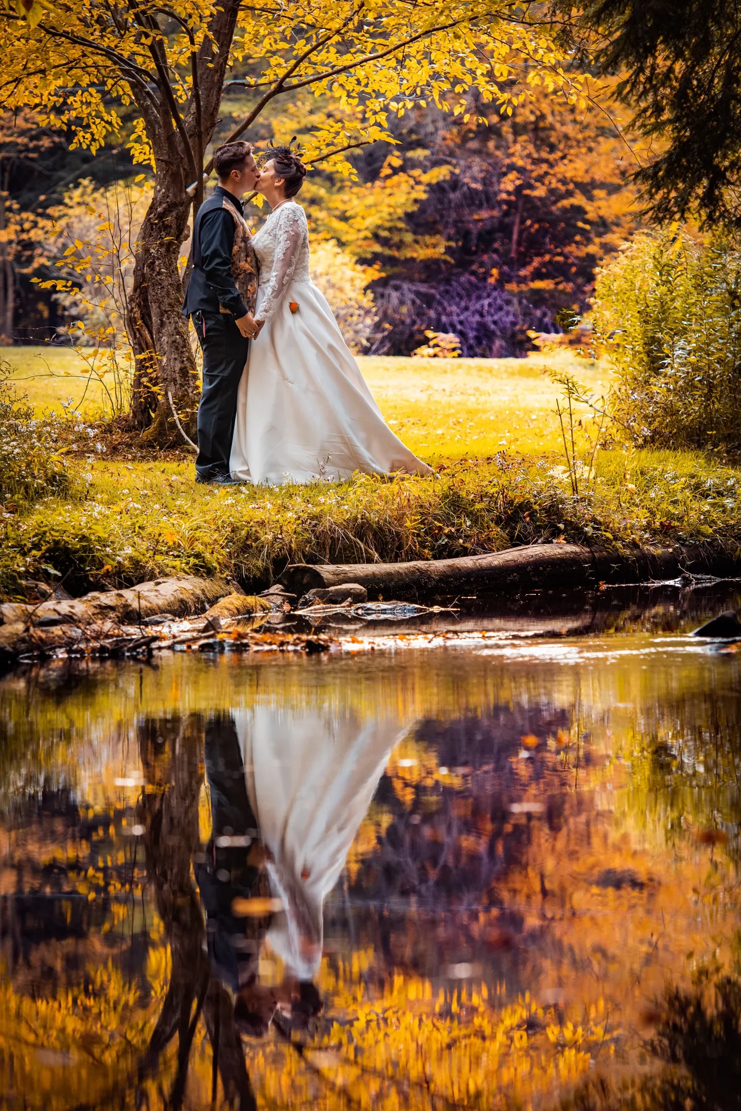 2020-10-10 Traister Wedding 190 D850 0996b.webp