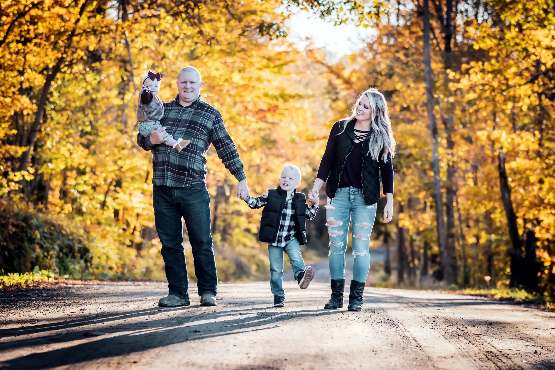 2021-10-27 Jake and Hannah R5 9312.webp