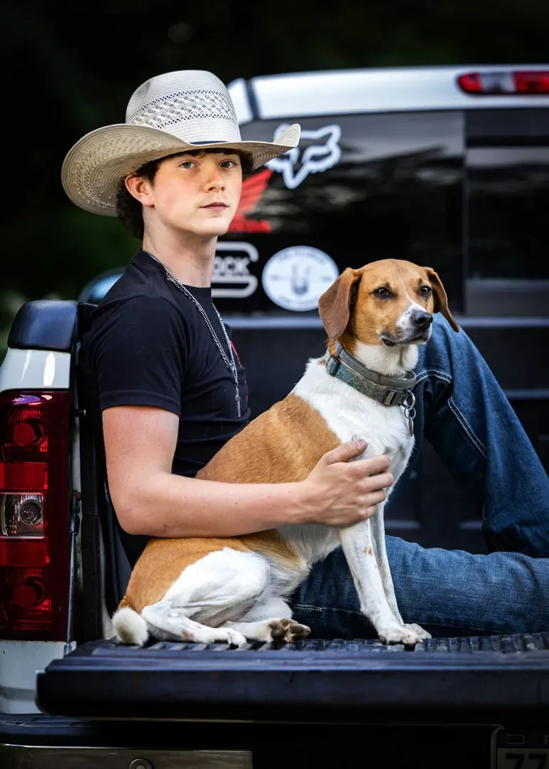 2025-08-17 Braden Thomson Sml R5 0104.webp