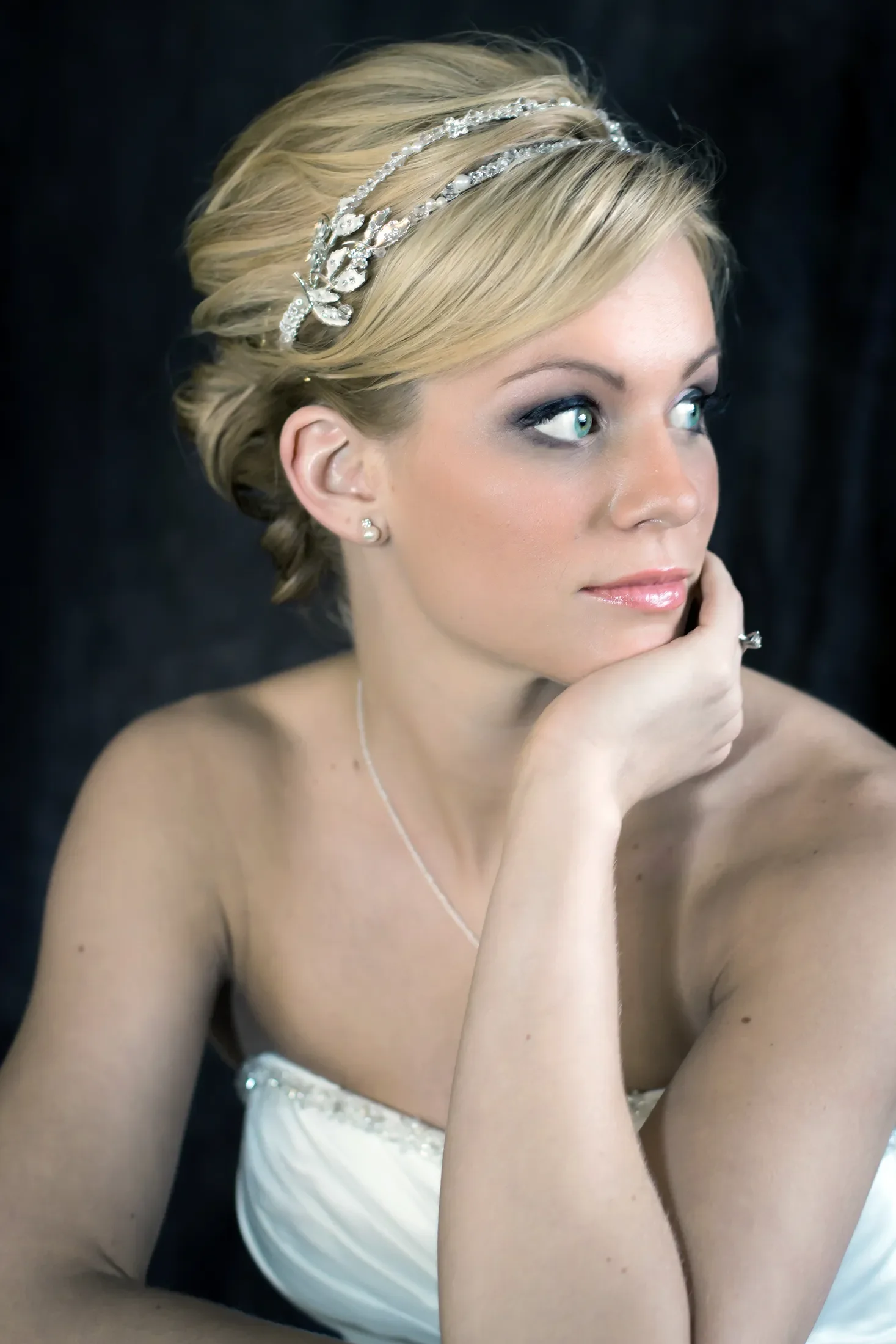2014-04-29 Hannah Bridal Shoot 6D 5437.webp