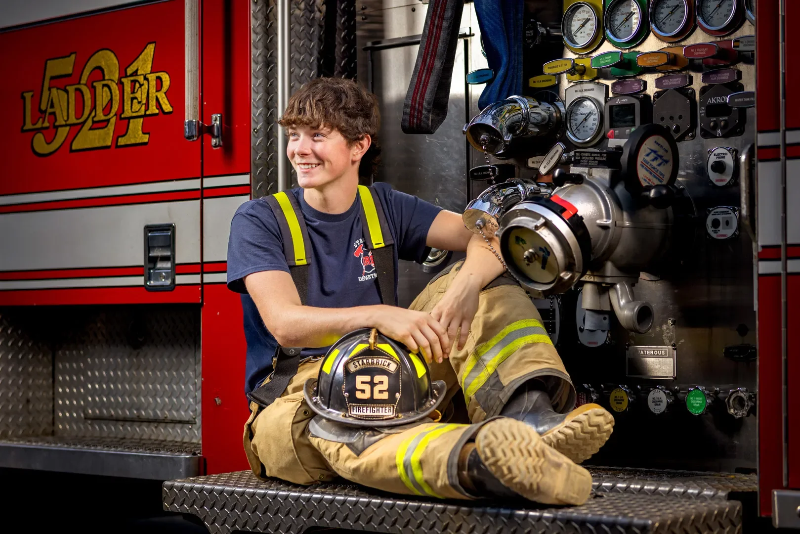 2025-08-20 Braden Thomson Sml R5 8784.webp