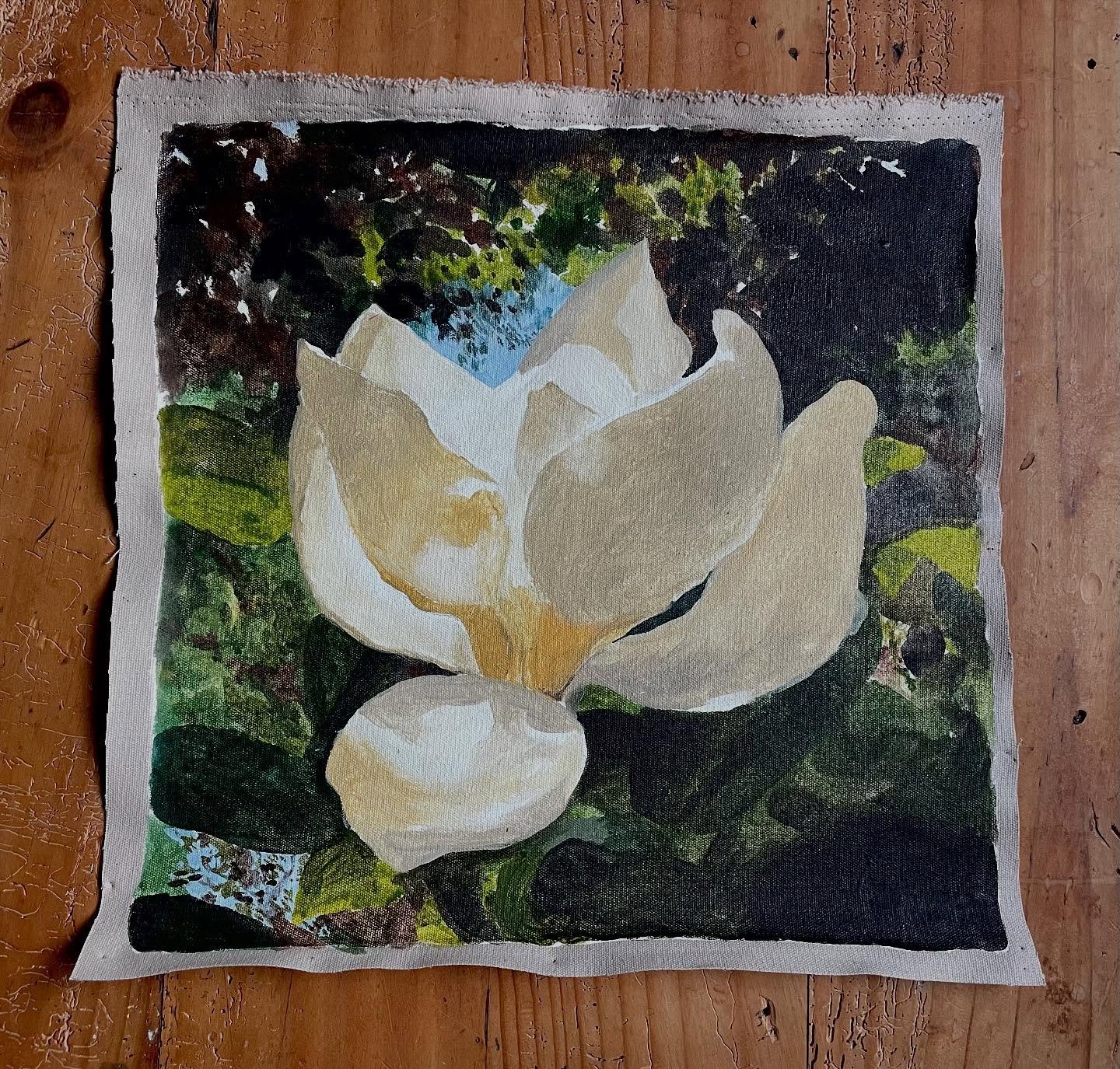 &lsquo;Light of magnolia&rsquo; (from my photo)

Acrylic on canvas, and then sewn onto a cushion as an idea I&rsquo;ve been having called:
&lsquo;room jools.&rsquo;

But this one is a gift for a dear friend.

#acrylicpainting #flowerpainting 
#applie