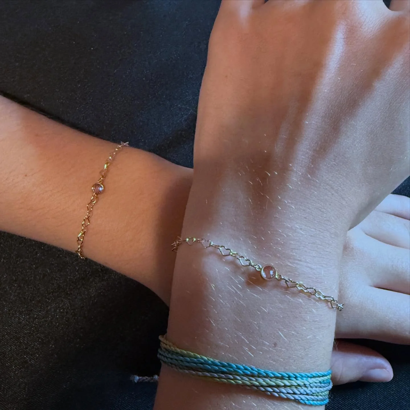 Matching friendship bracelets 🫶🏼

&bull;
&bull;
&bull;
&bull;
&bull;
#permanentjewelry #customjewelry #foreverjewelry #jewelry #welded #buffalony #716 #friendshipbracelets