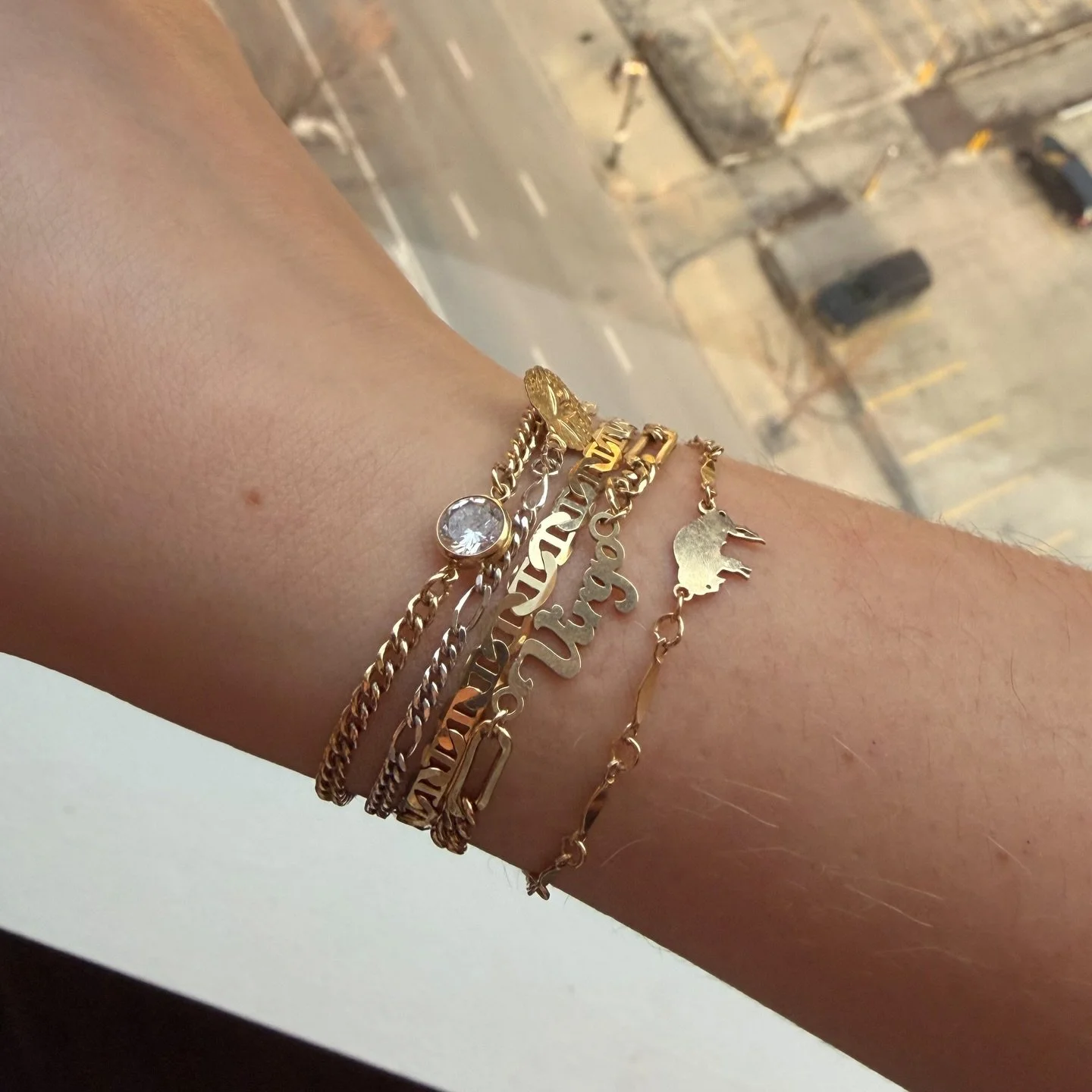 This bracelet stack 🤩