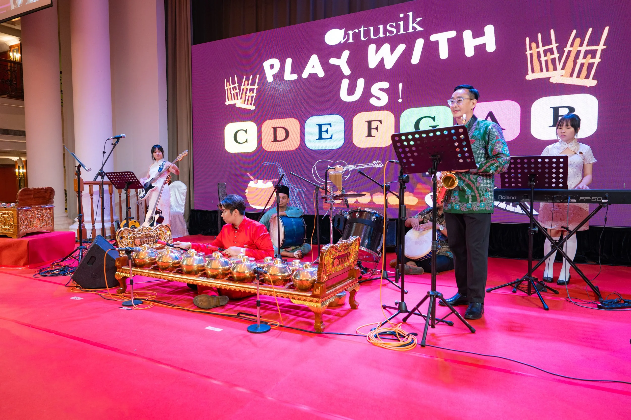 Artusik audience engagement