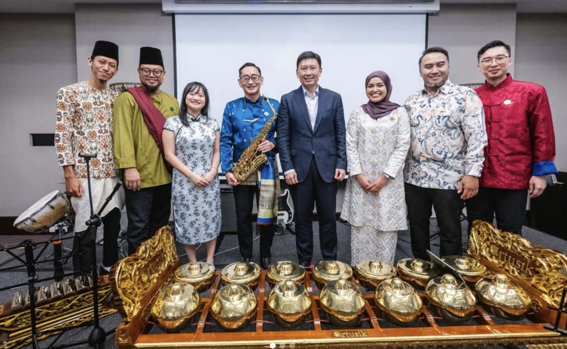 Artusik | Corporate & Community Outreach