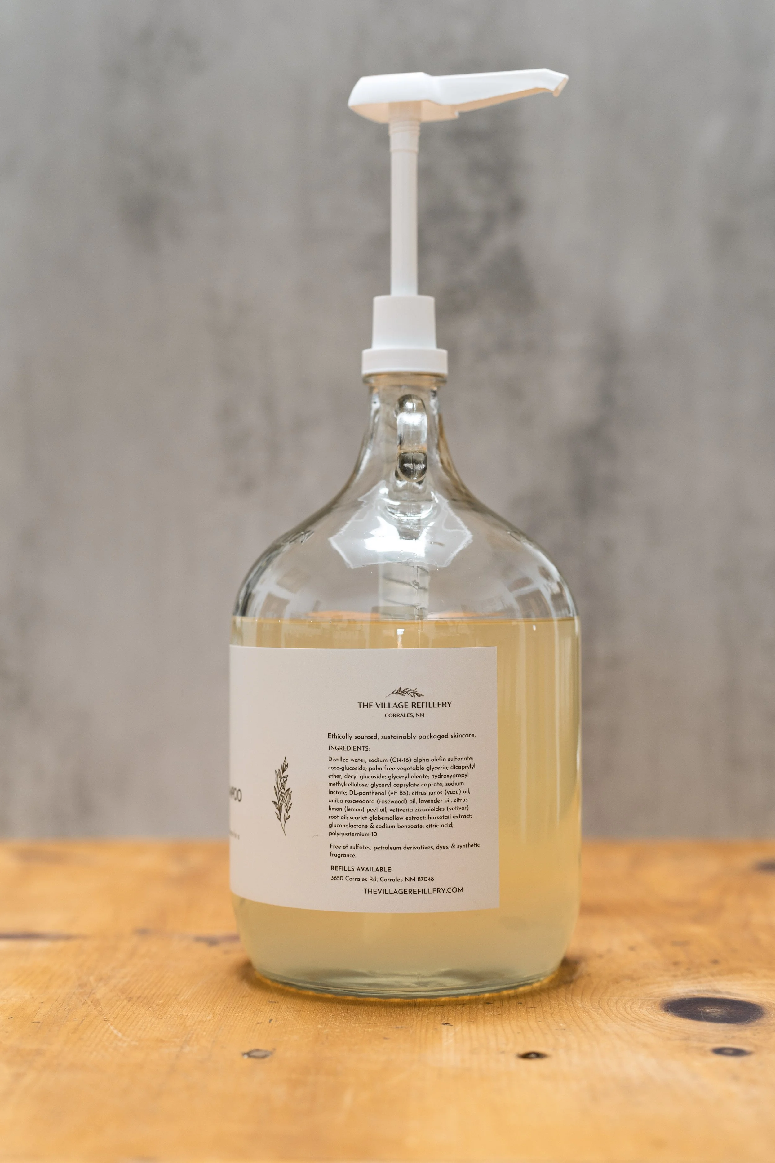 VR Premium Shampoo 3.jpg