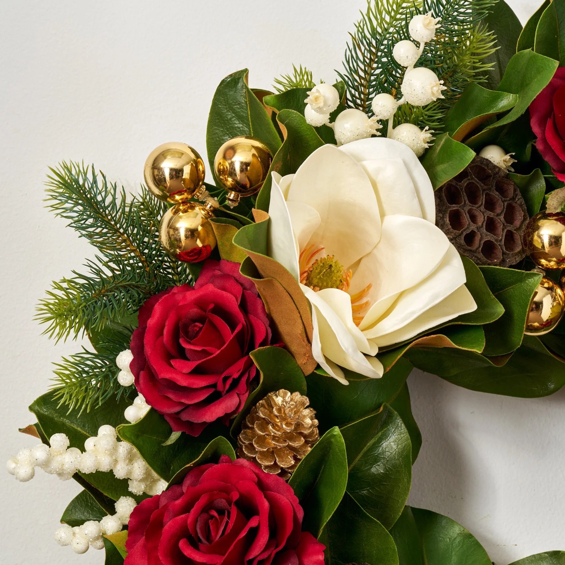 CW1377MagnoliaMajestyFrontDoorChristmasWreathHolidayWallDecor_5_1800x1800 2.jpeg