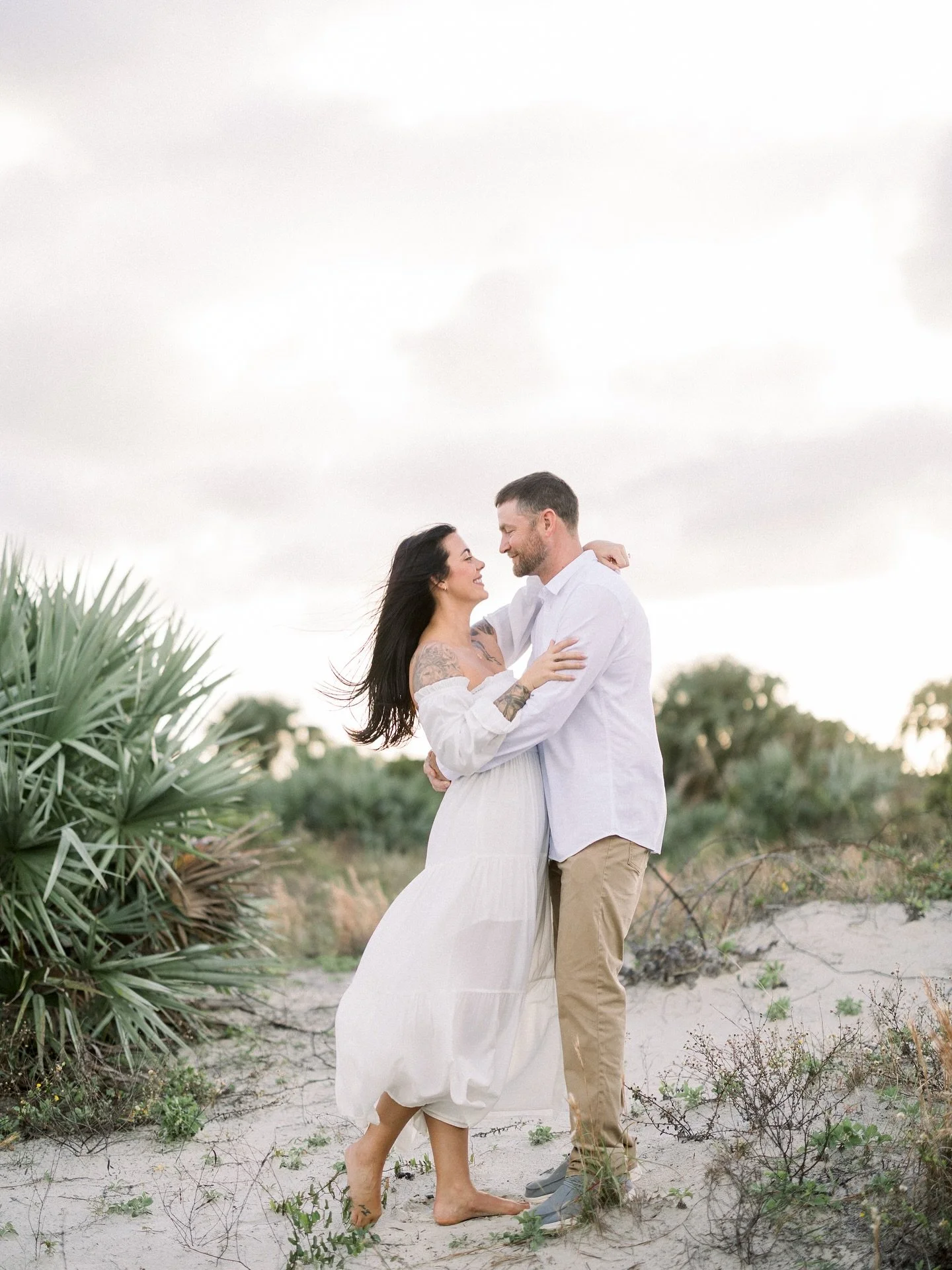 These two told me it was their first time ever doing professional photos but you&rsquo;d never know it 🥹

Engagement sessions are so much more than just pretty pictures. They help you get comfortable in front of the camera and build that connection 