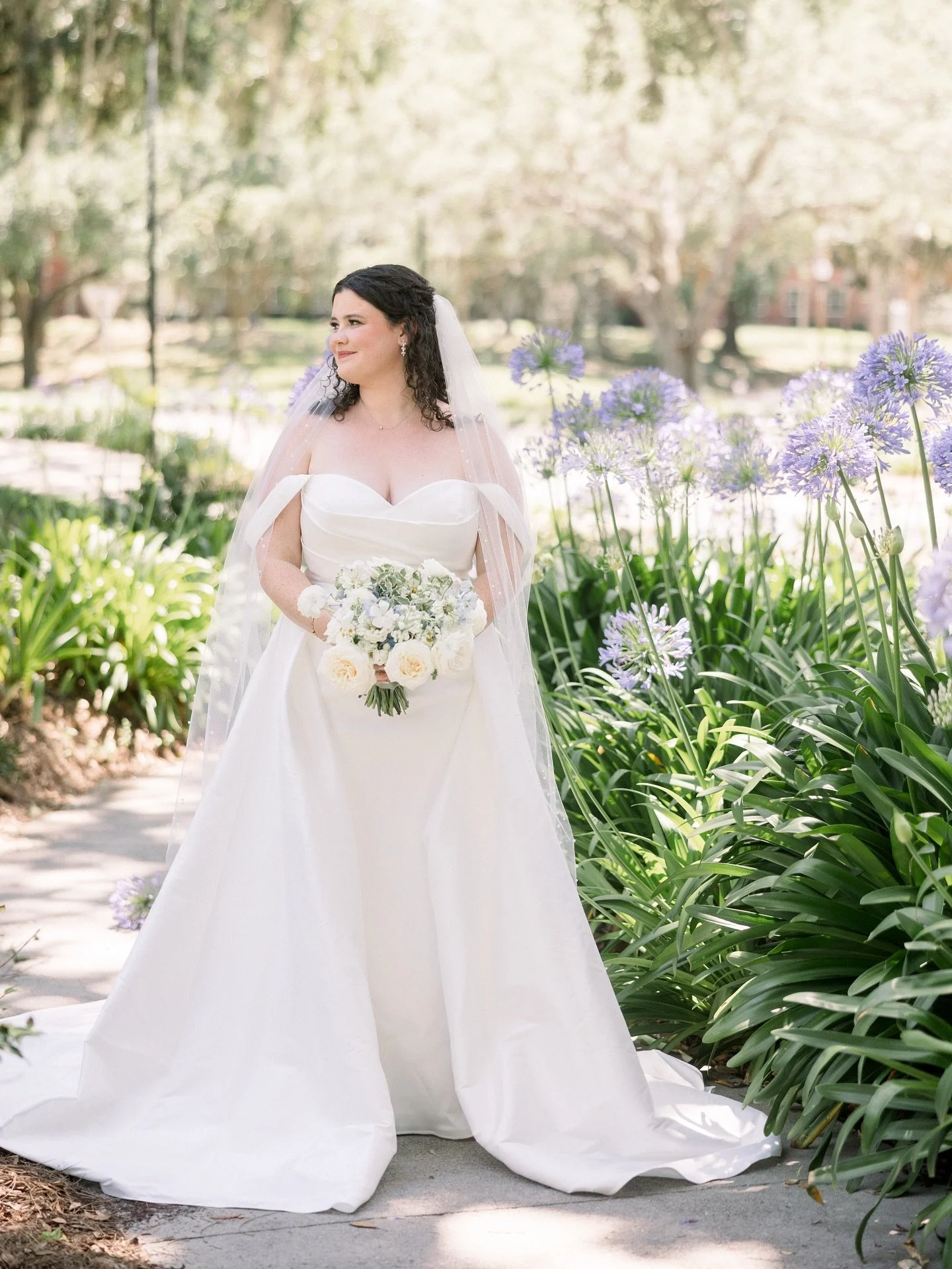 For someone who swore she was too introverted for this kind of thing&hellip; I sure do love the people this job has brought into my life 🤍