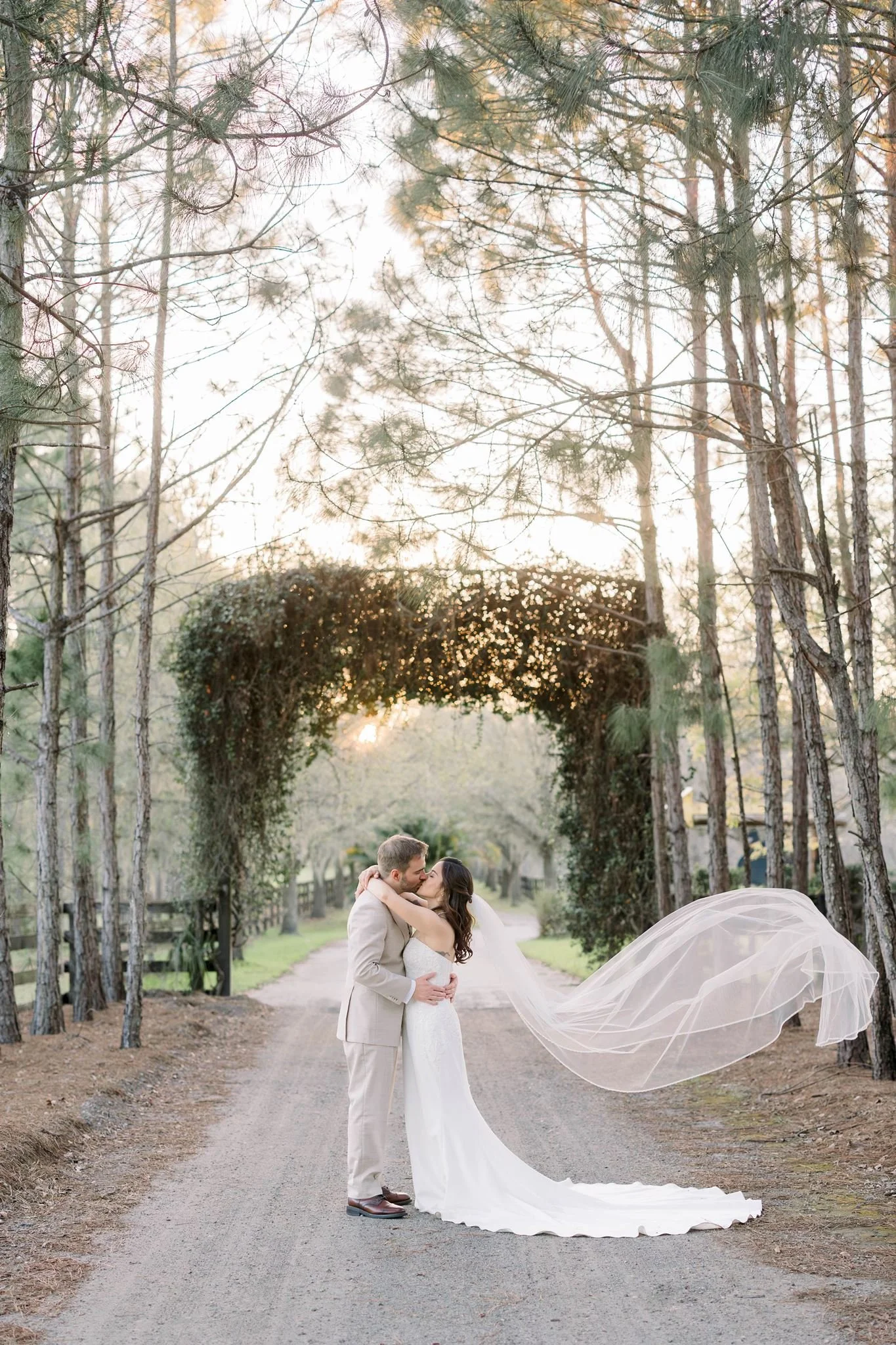 A Photographer’s Guide to Getting Married at Club Lake Venue