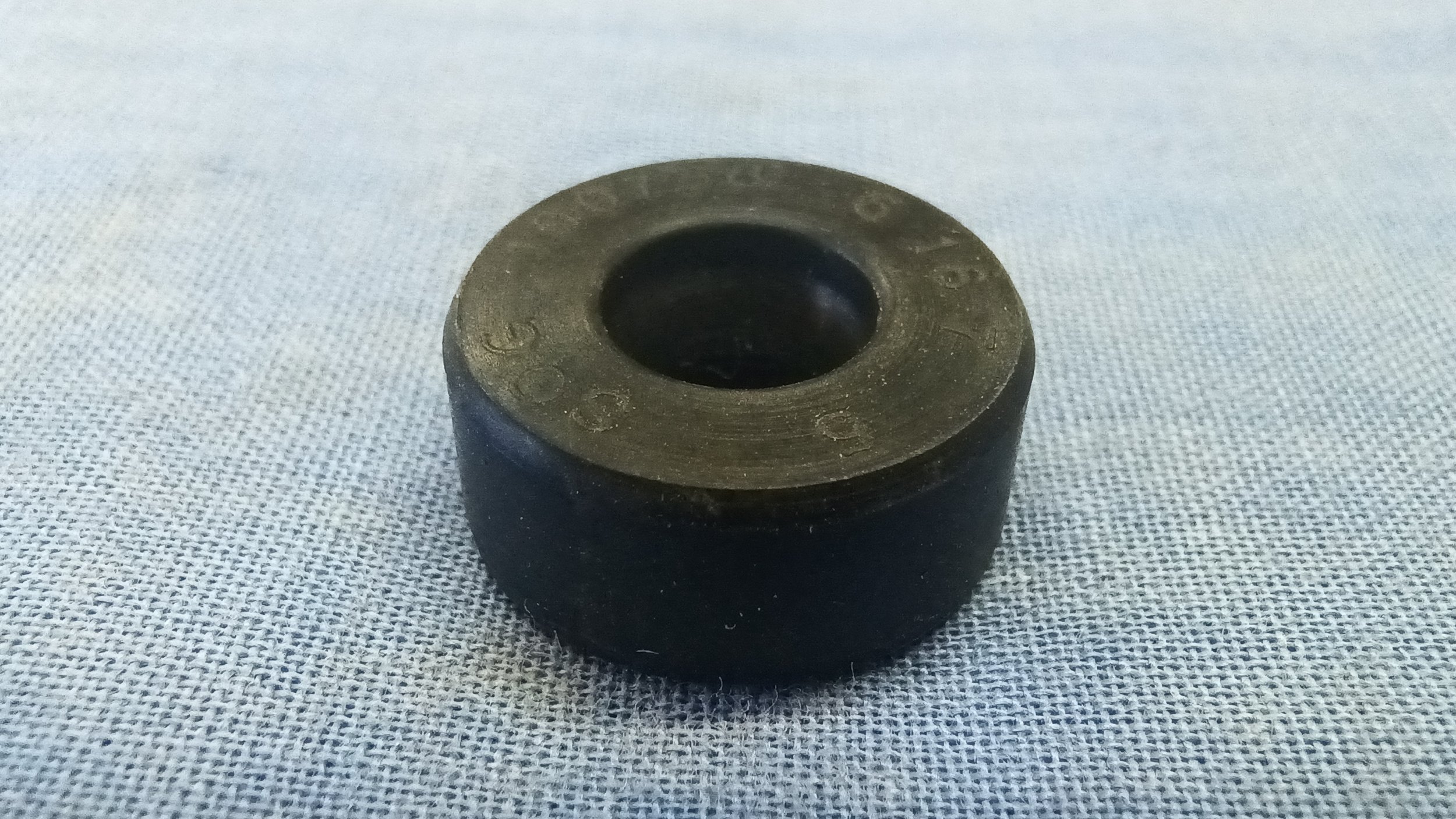 3052295R1 SEAL OIL