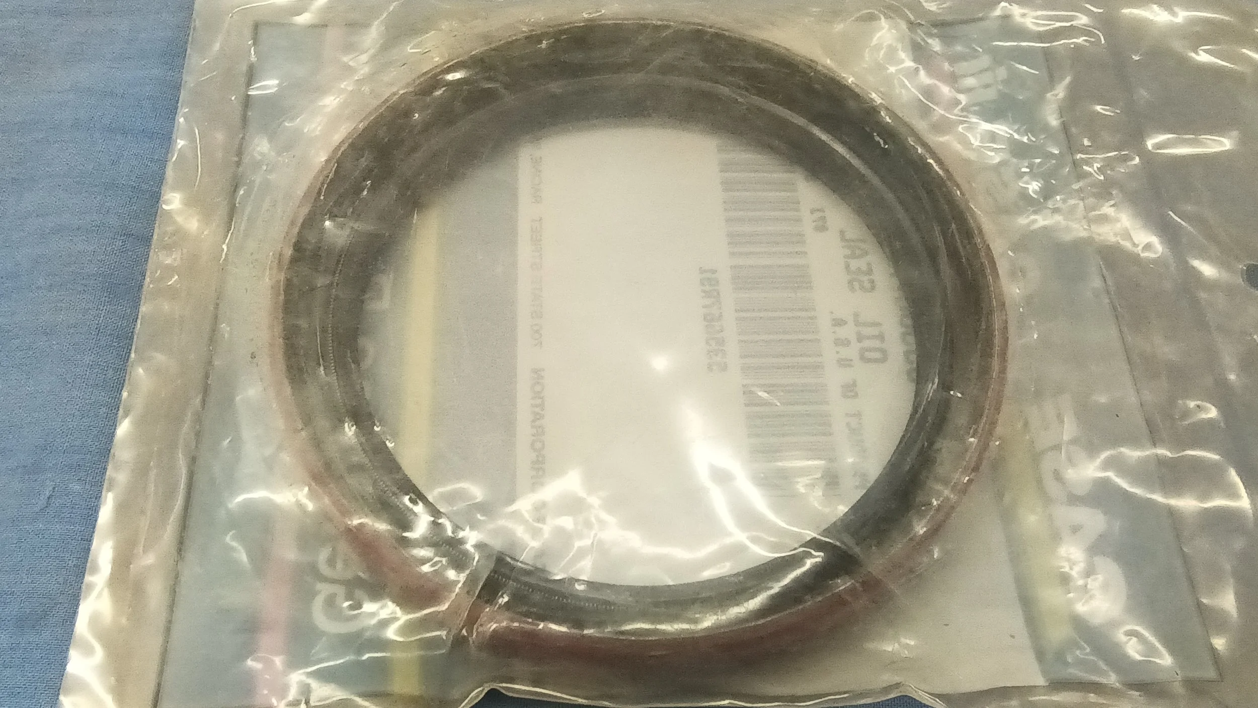 535667R91 SEAL