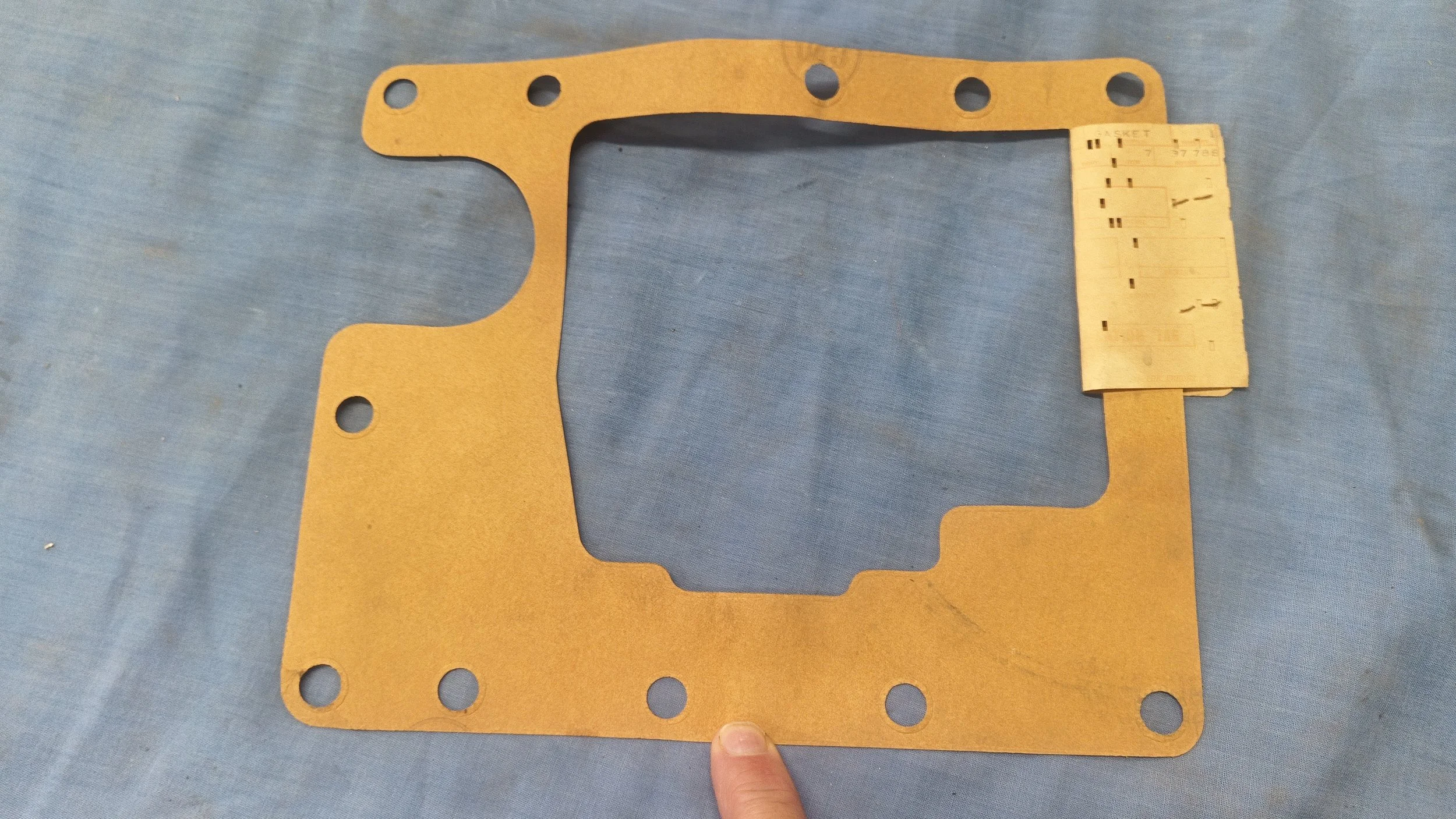 401737R1 GASKET