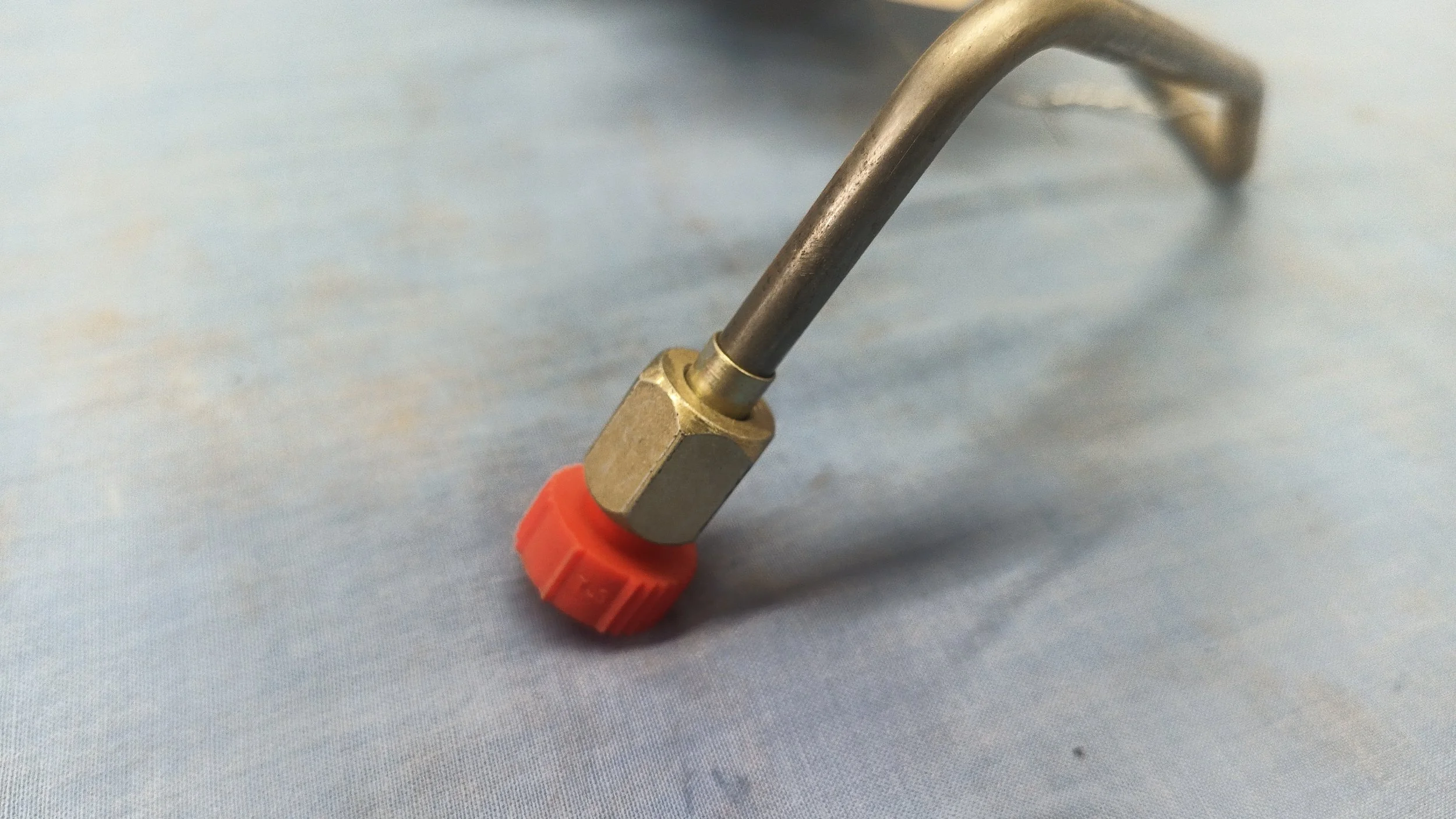 406545R1 TUBE