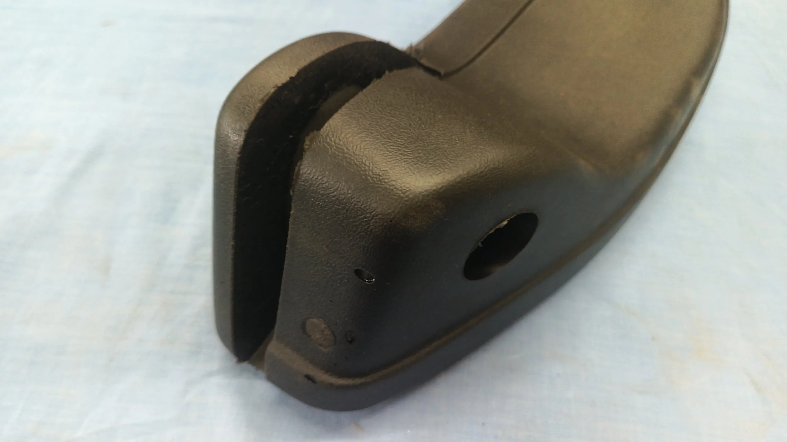 1974704C1 ARM REST