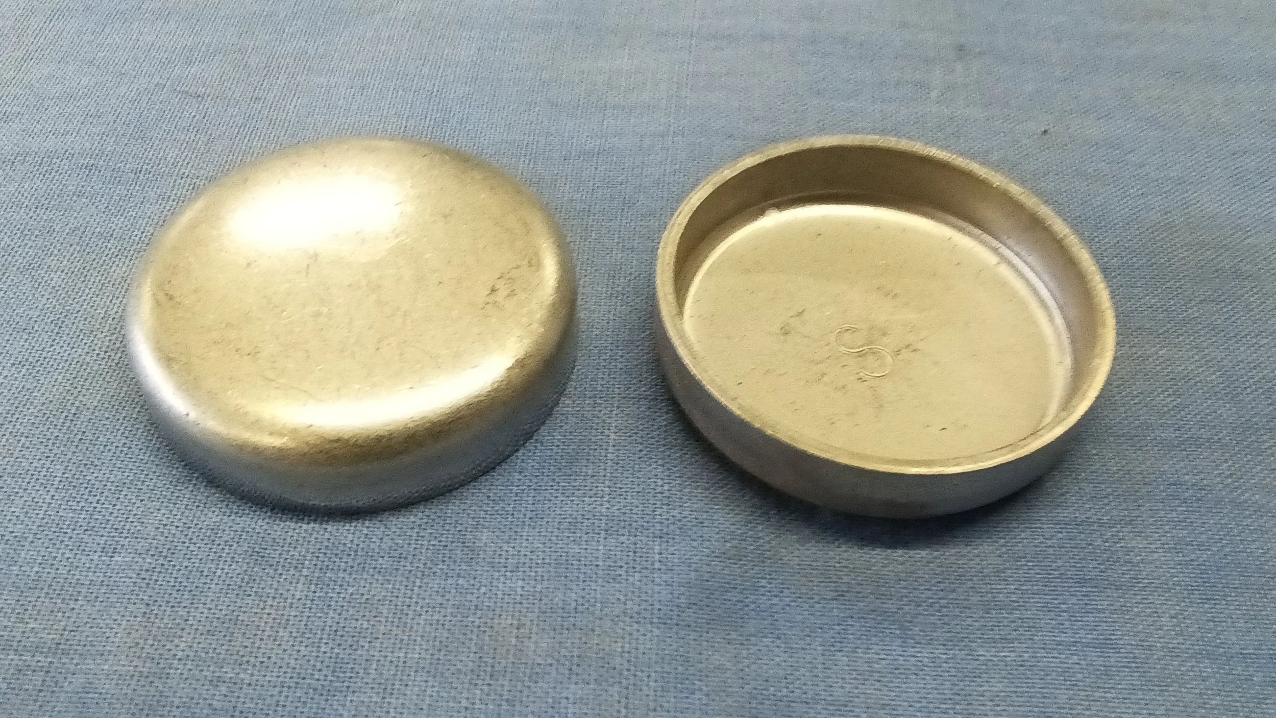 411620 PLUG