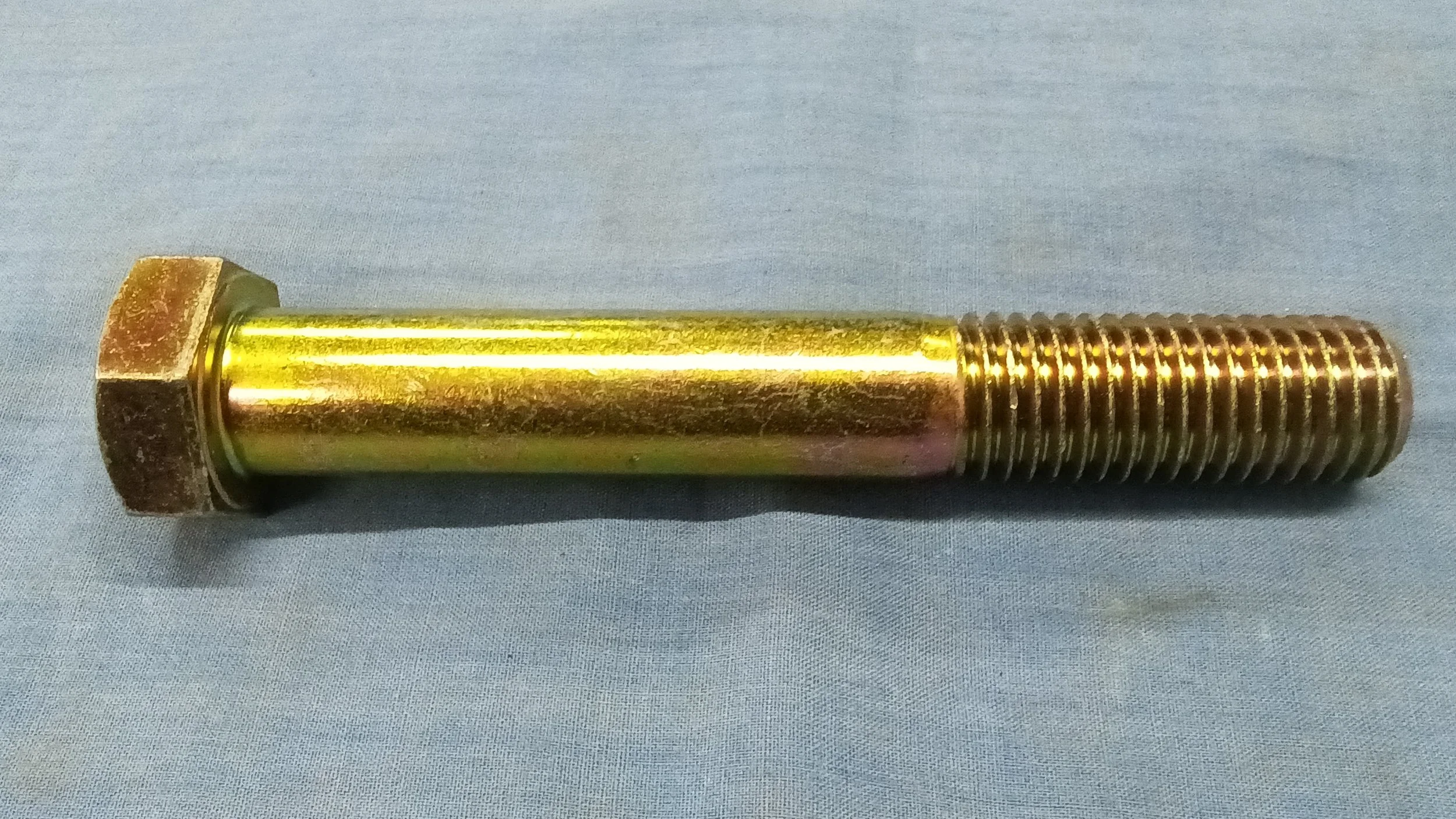 88421 BOLT
