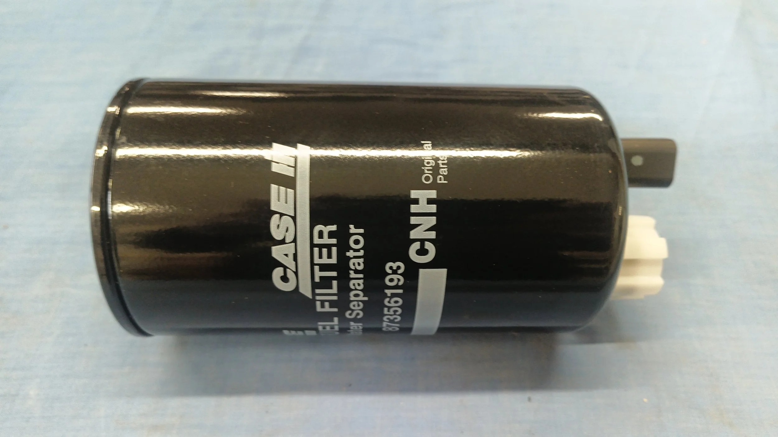 87356193 FUEL FILTER