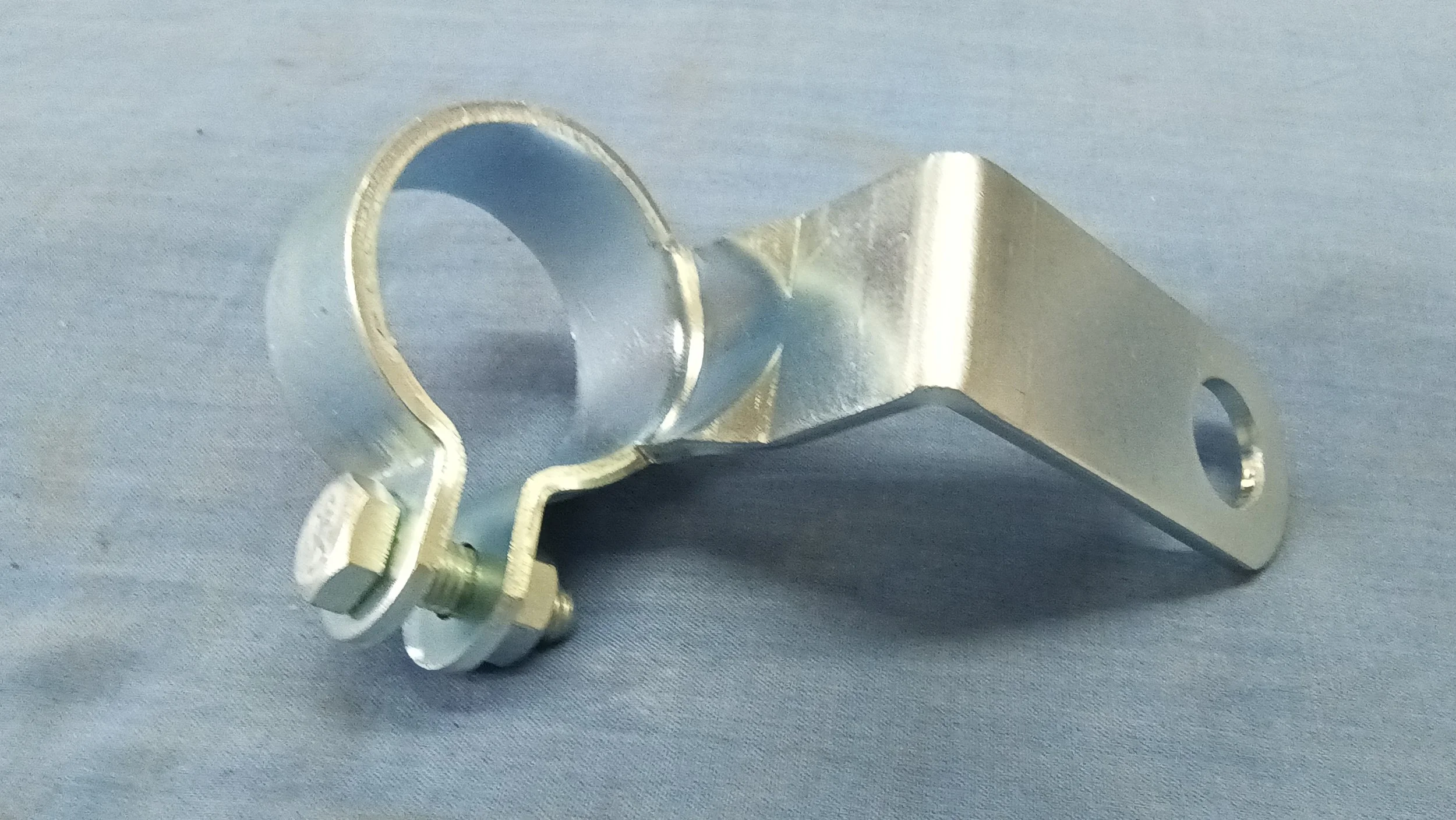255542A1 CLAMP