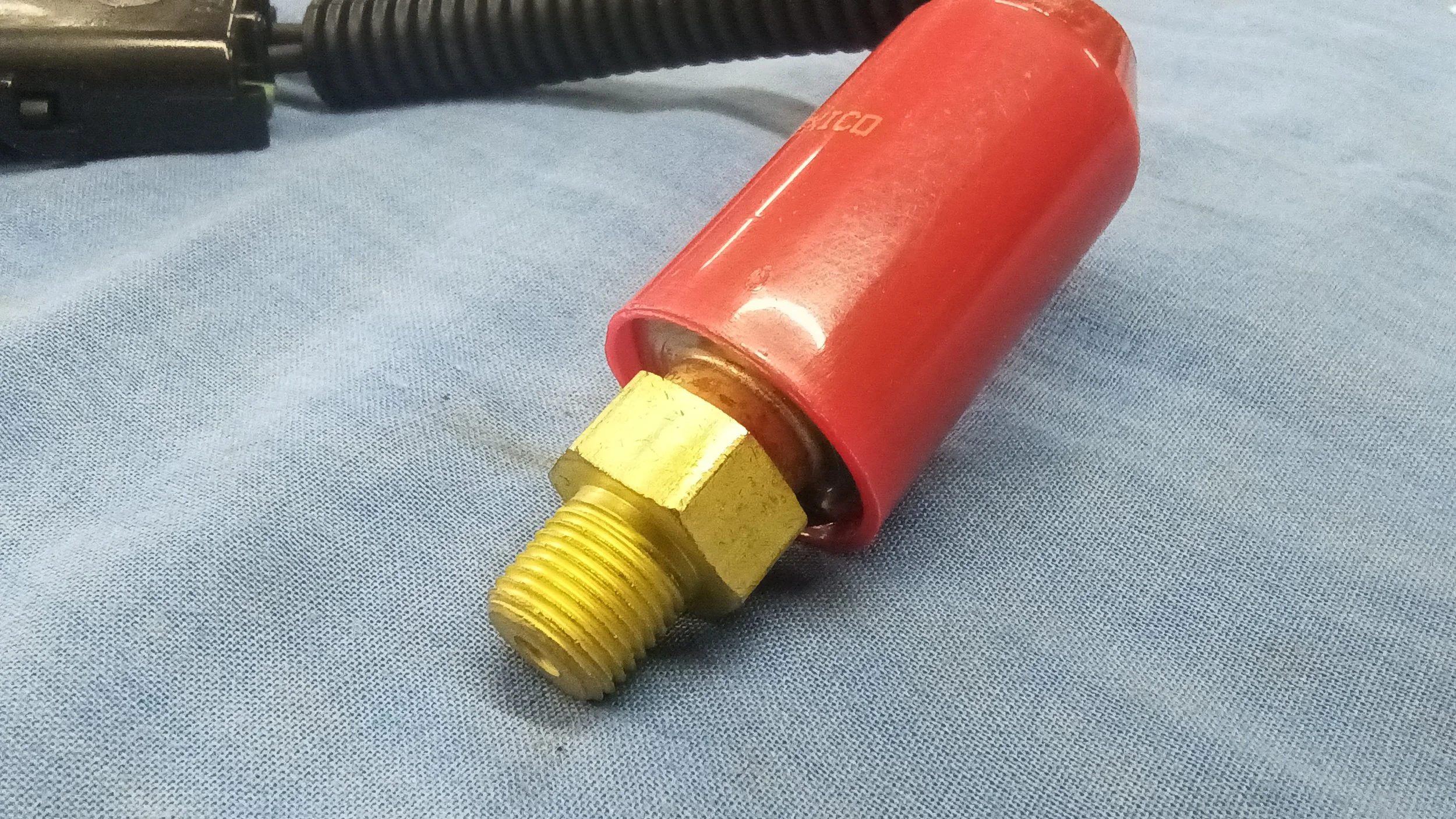 1546462C2 SENSOR