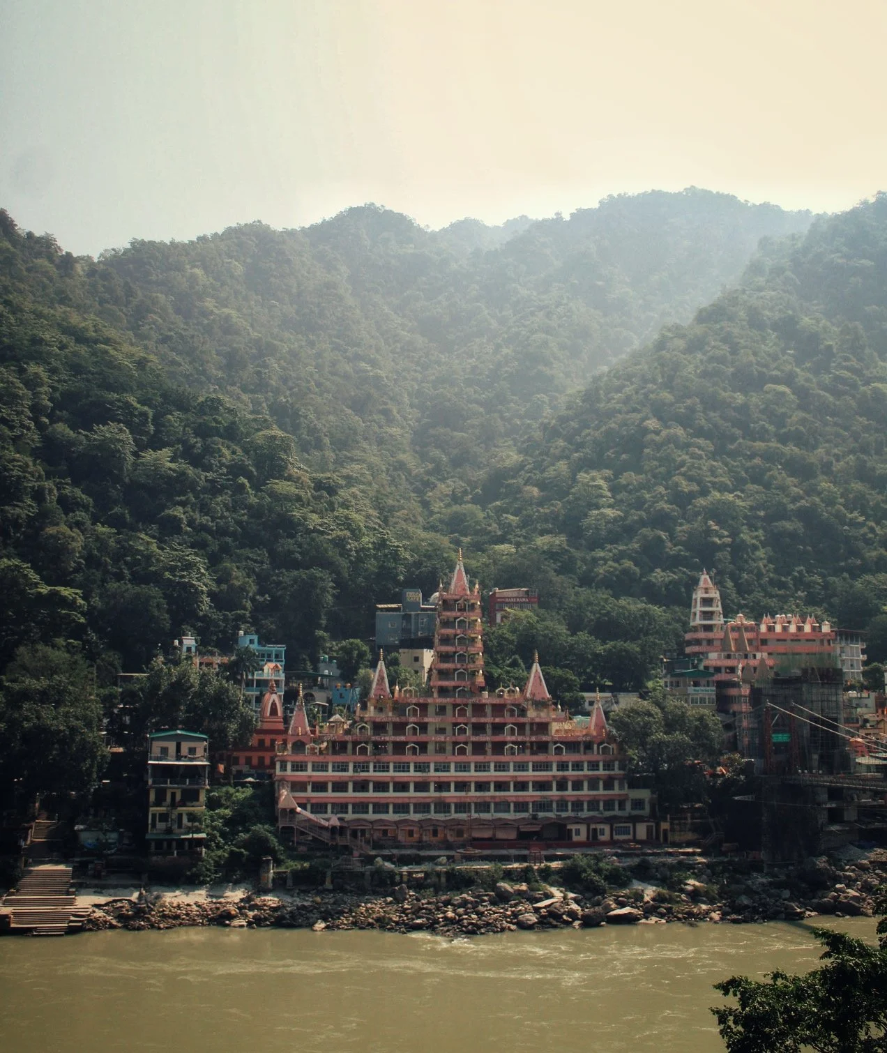 5 Reasons Why India Should Be Your Top Choice for Yoga Teacher Training