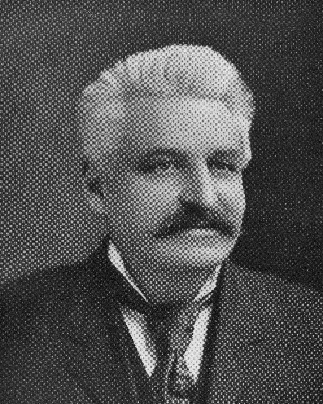 &quot;I was not a machinist, for I had not worked an hour in a machine shop. I had no tools that were at all adequate for making such a machine. I was not an operator, for I had not written a line on a machine until I wrote it on my own. Handicapped 