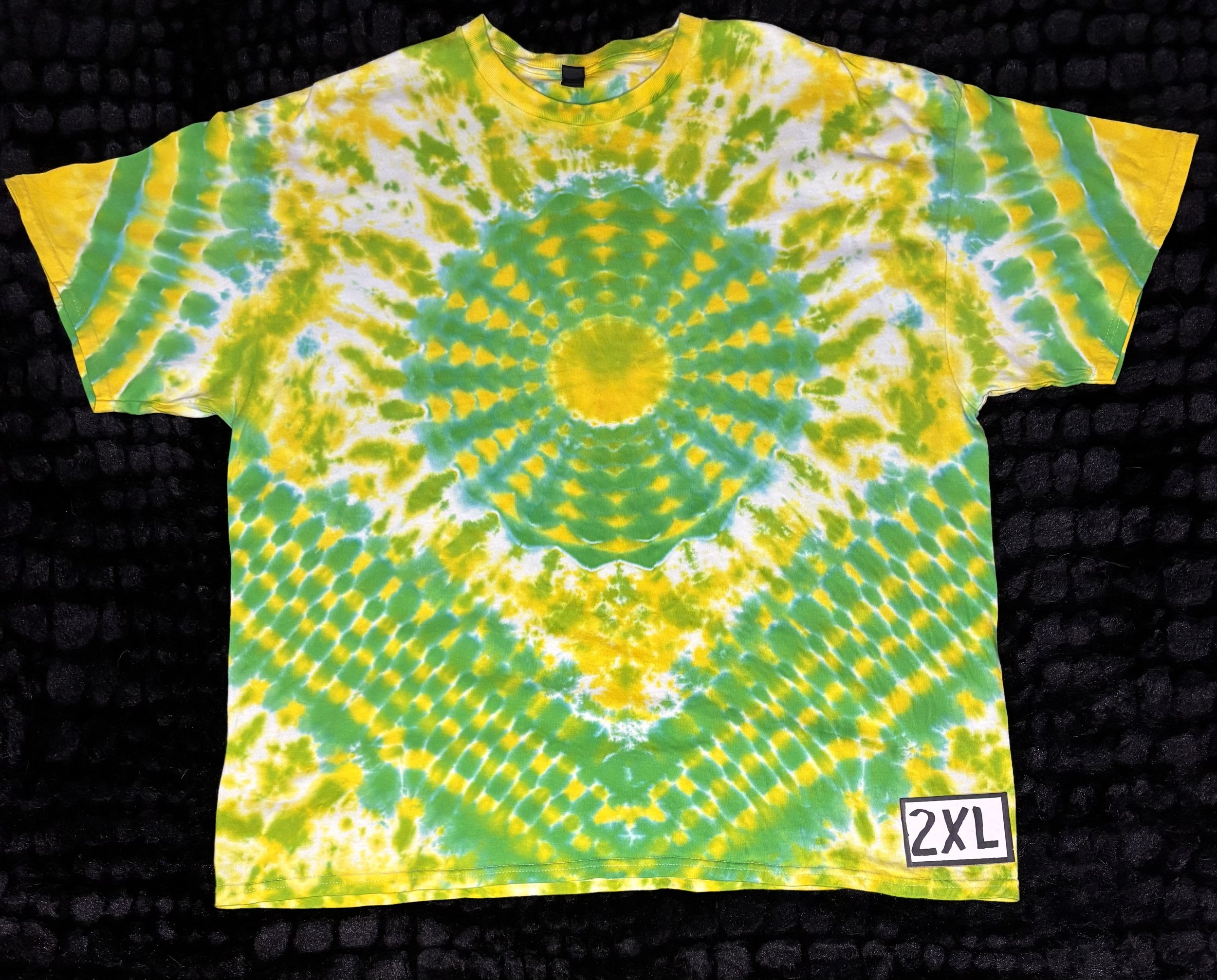 LIME GREEN/GOLD MANDALA