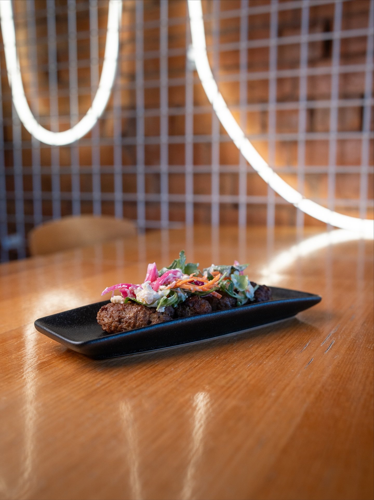 🍗 Crispy, juicy, golden perfection&mdash;your chicken deserves more than just a quick snap on someone&rsquo;s phone. With the right restaurant photography, we capture every crunch, sizzle, and bite so your food looks just as good online as it tastes