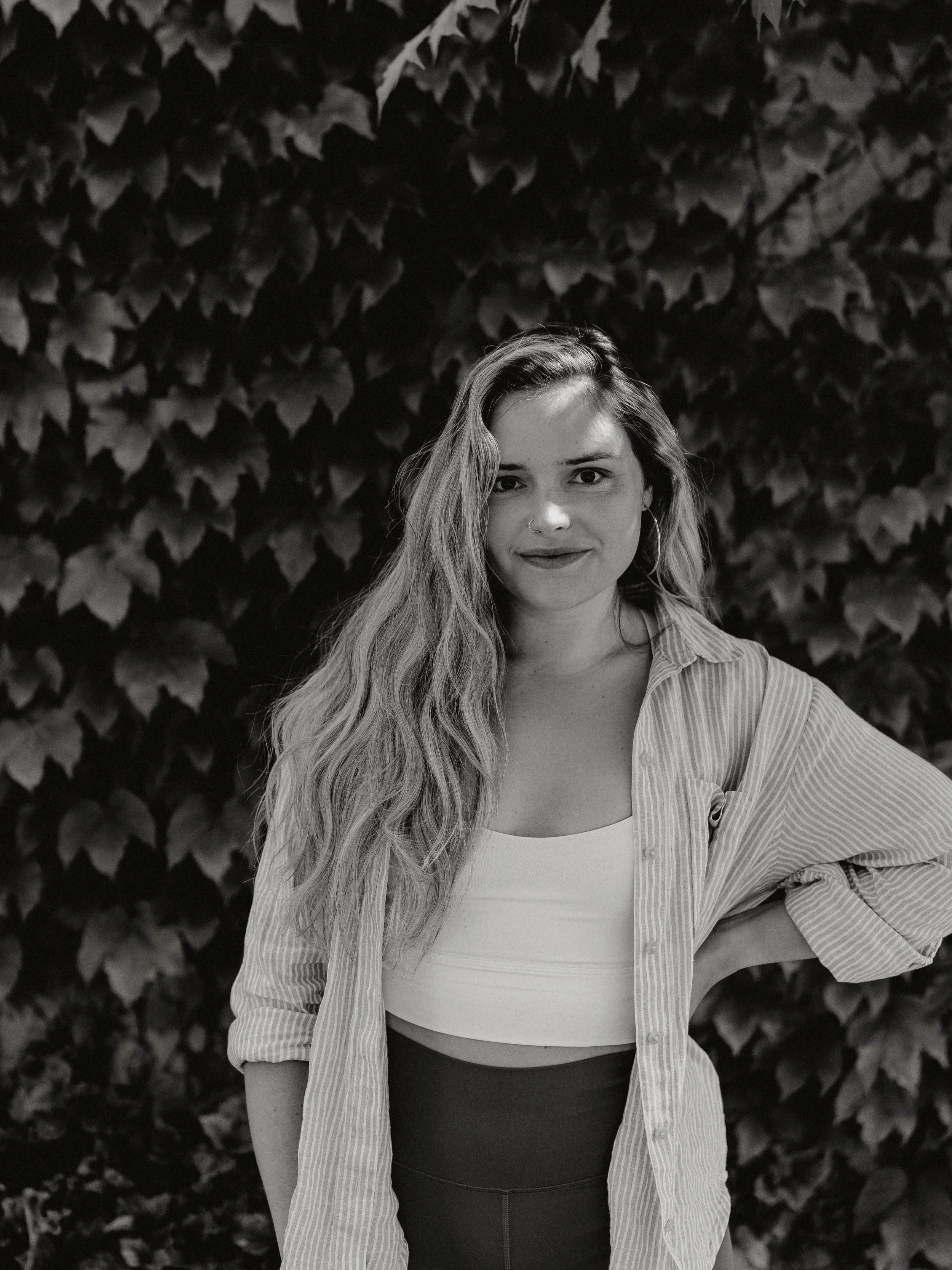 Tess Fowler, certified Counsellor and Psychotherapist (Masters in Counselling an Psychotherpay). Founder of The Ember Room Private Practice for traditional counselling and somatic psychotherapy for individuals and couples.
