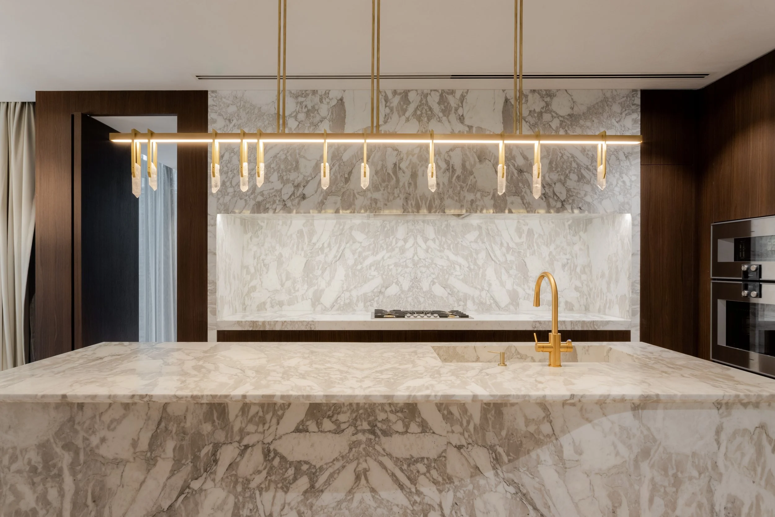 An image of R+E House.