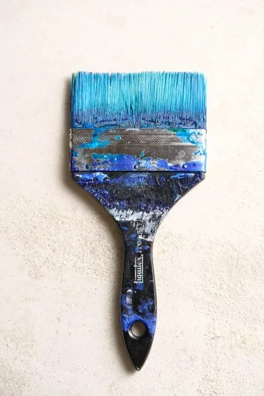 Liquitex Free Style brushes used by Gabriel Wolff at Hebrew Tattoos