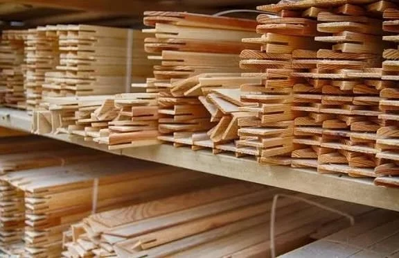 Cedar of Lebanon stretcher bars used by Gabriel Wolff at Hebrew Tattoos