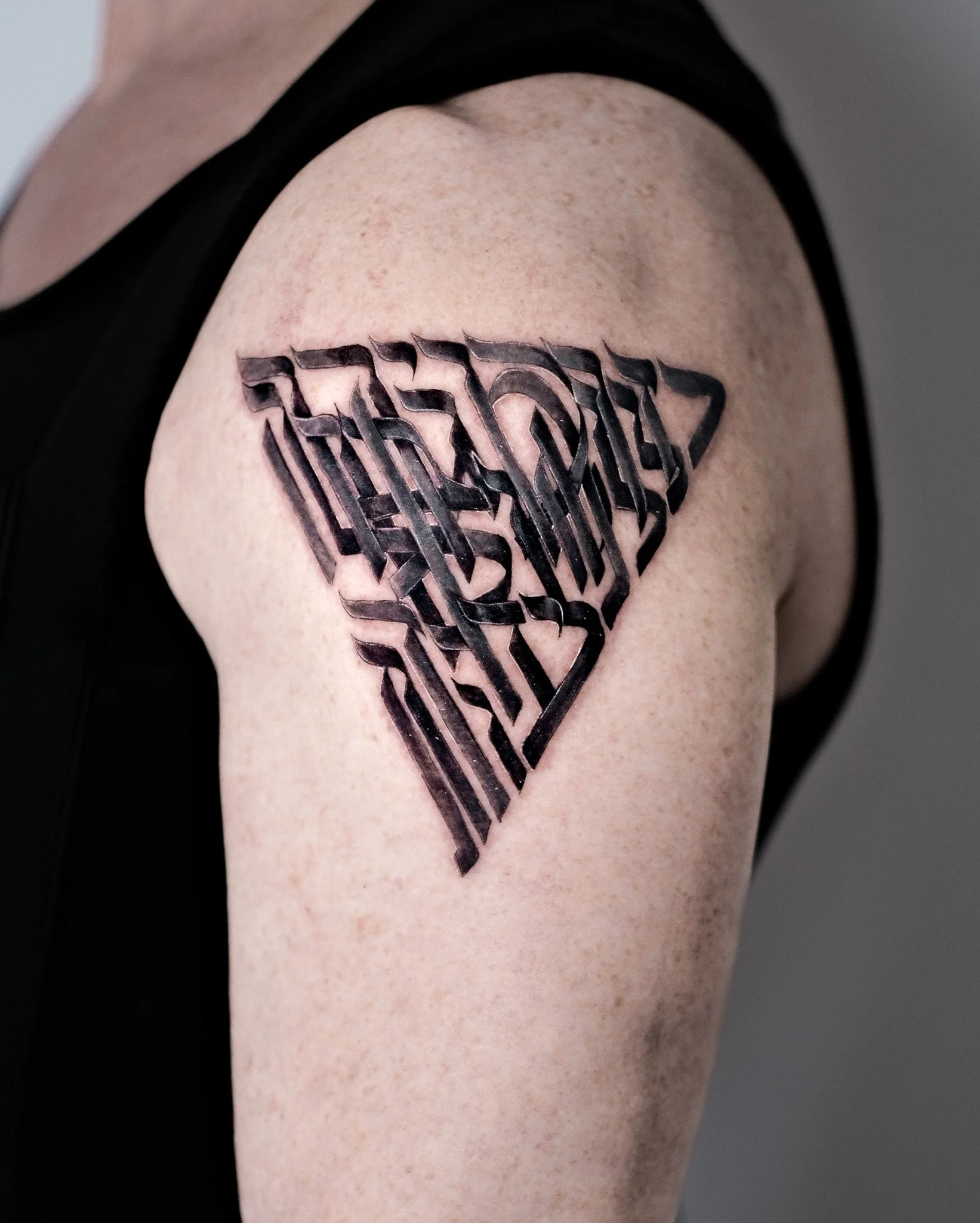 Erik de Groot vid 5 ink @hossam.tattoos.jpg