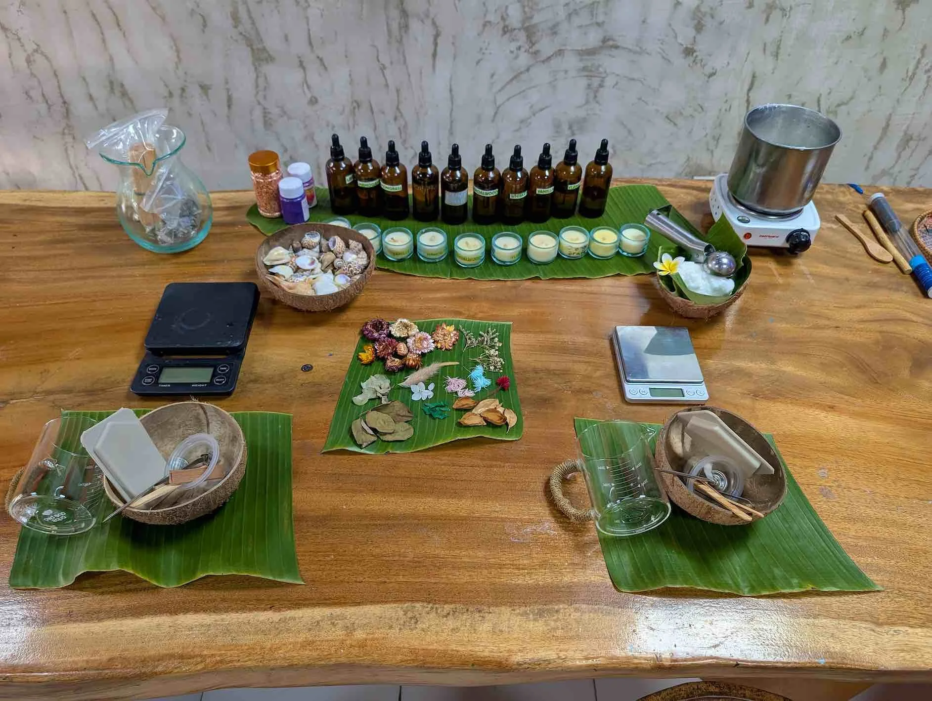 📜 Learn Candle Making Techniques