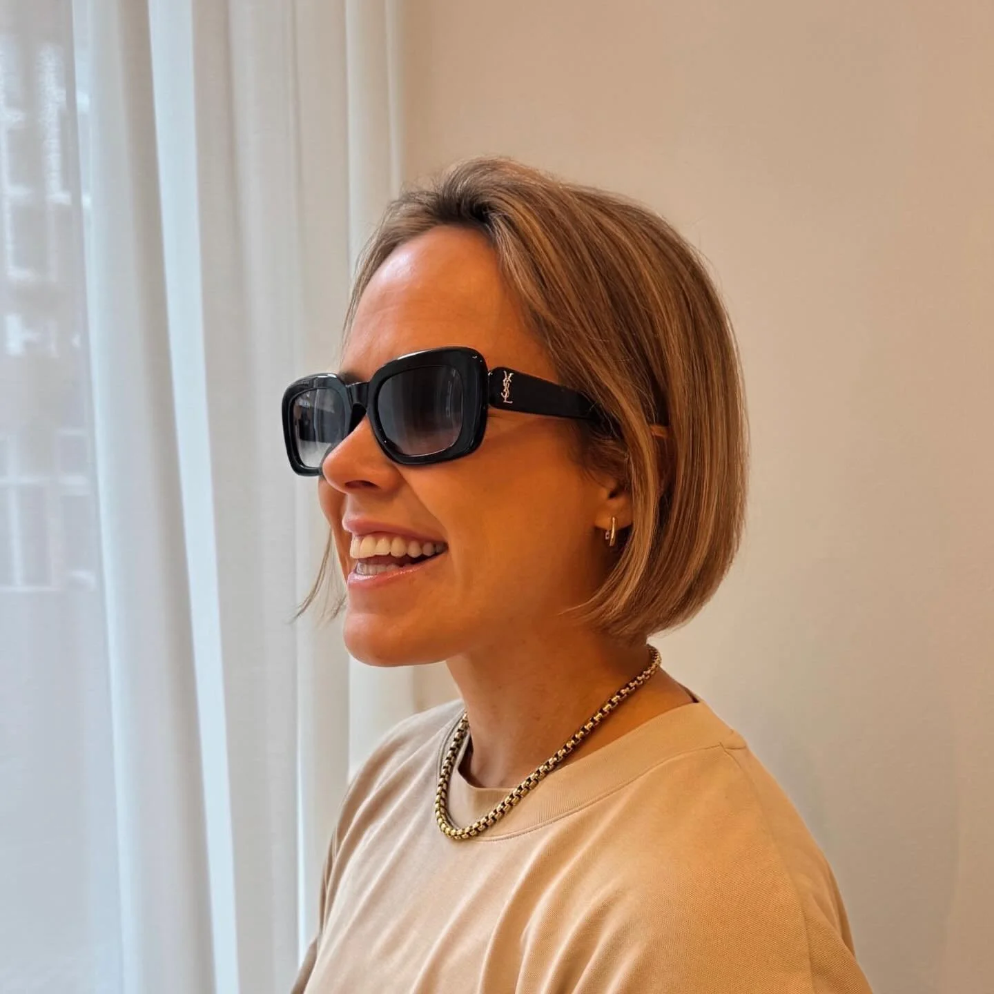 Sunglasses season is calling @ysl 🤍

#sunglasses #ysl #stade #hamburg