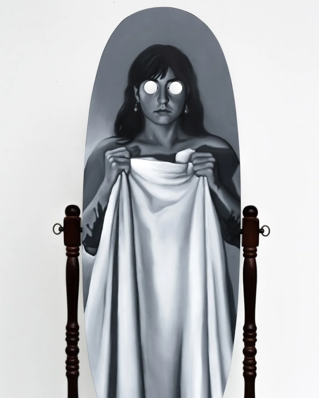 SAPPHIRE MOON MOROZ: LOOKING AT YOU LOOKING AT ME 

Working primarily in painting alongside sculptural interventions and archival materials, Sapphire Moon Moroz&rsquo;s practice explores memory, intimacy, heritage, and the politics of looking through