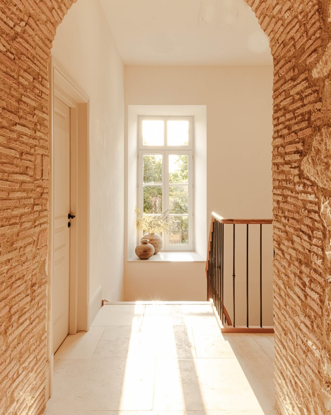 This beautiful, light filled space started off as an unloved bathroom. Check out @stellar.andco &lsquo;s post which shows how we stripped the bathroom out and replaced it with a light filled stairwell with beautiful bespoke stairs built by a local ar