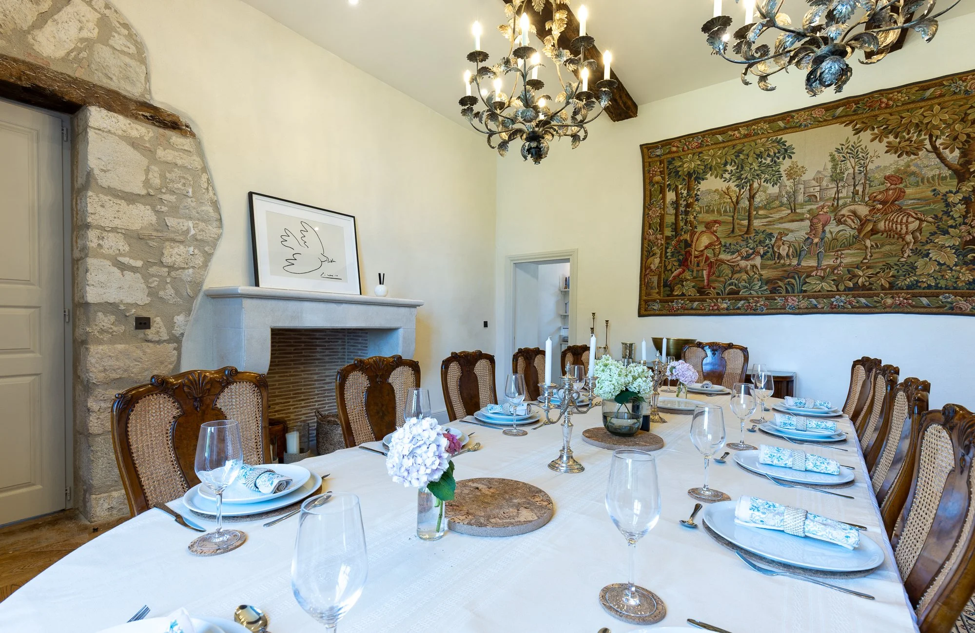 Chateau Rayet-59.jpg