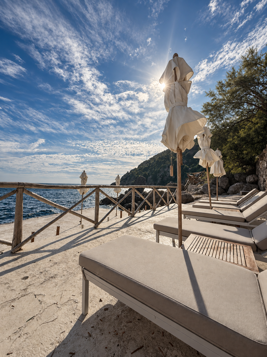 il-pellicano-beach-club-loungers-umbrellas-backlit.jpg.PNG